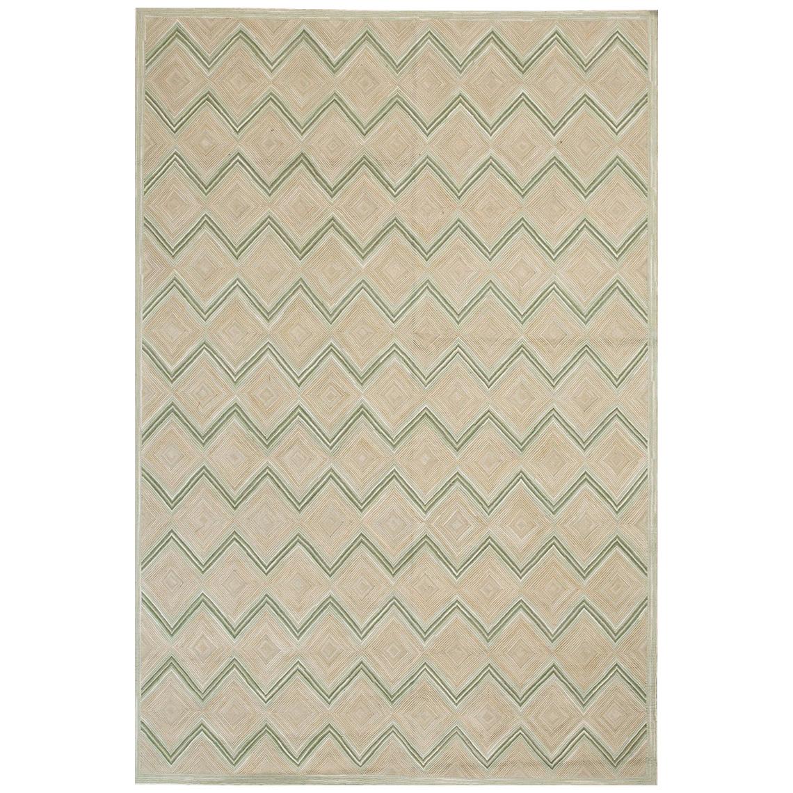 Contemporary American Hooked Rug (6' x 9' - 182x 274) For Sale