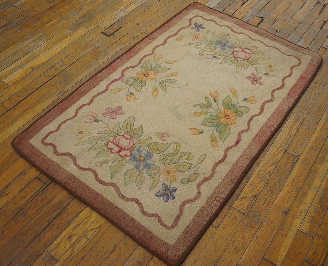 Hand-Woven American Hooked Rug 2' 7'' x4' 0'' For Sale
