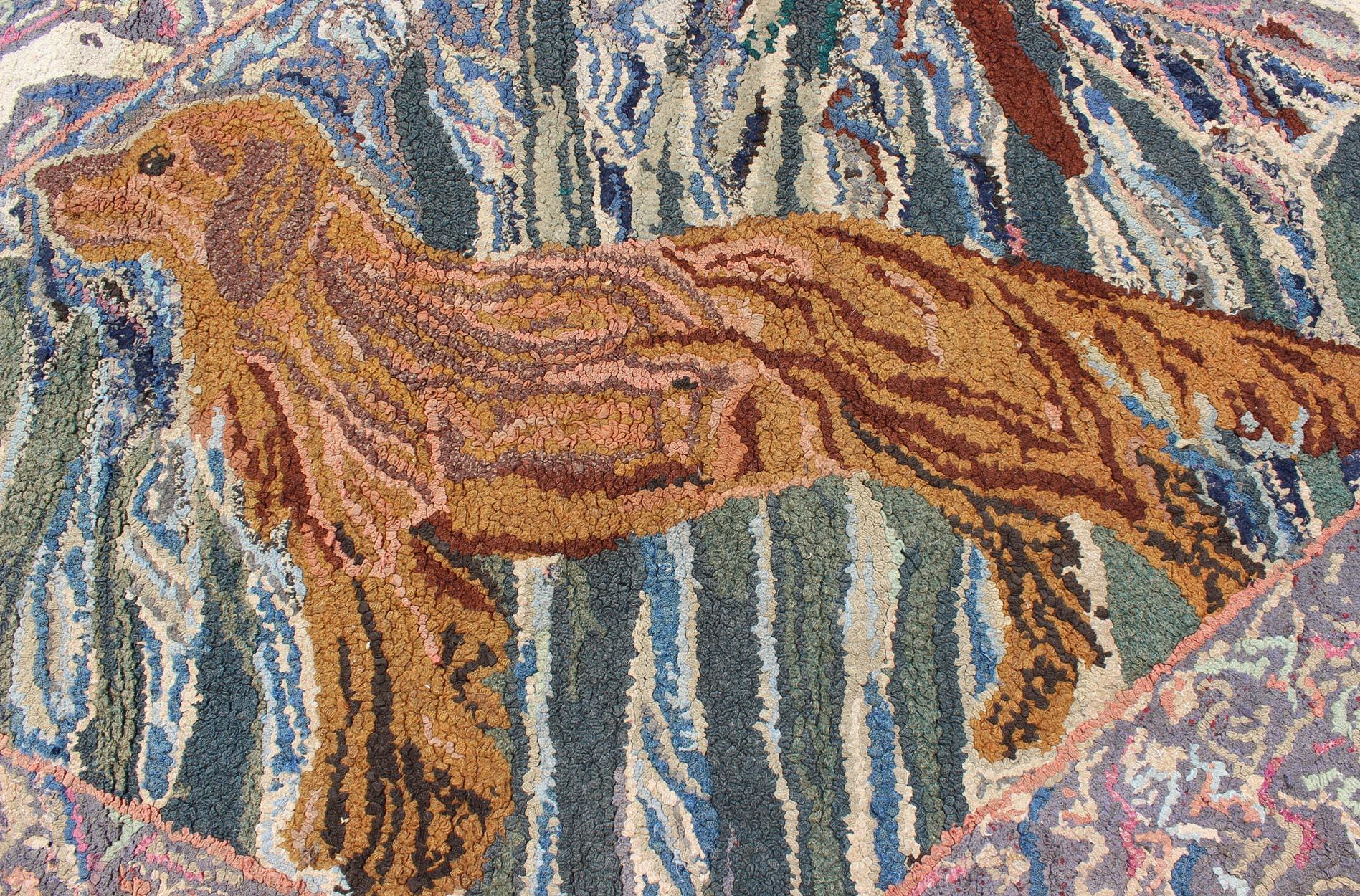 American Hooked Rug with a Golden Retriever with Different Type of Birds In Good Condition For Sale In Atlanta, GA