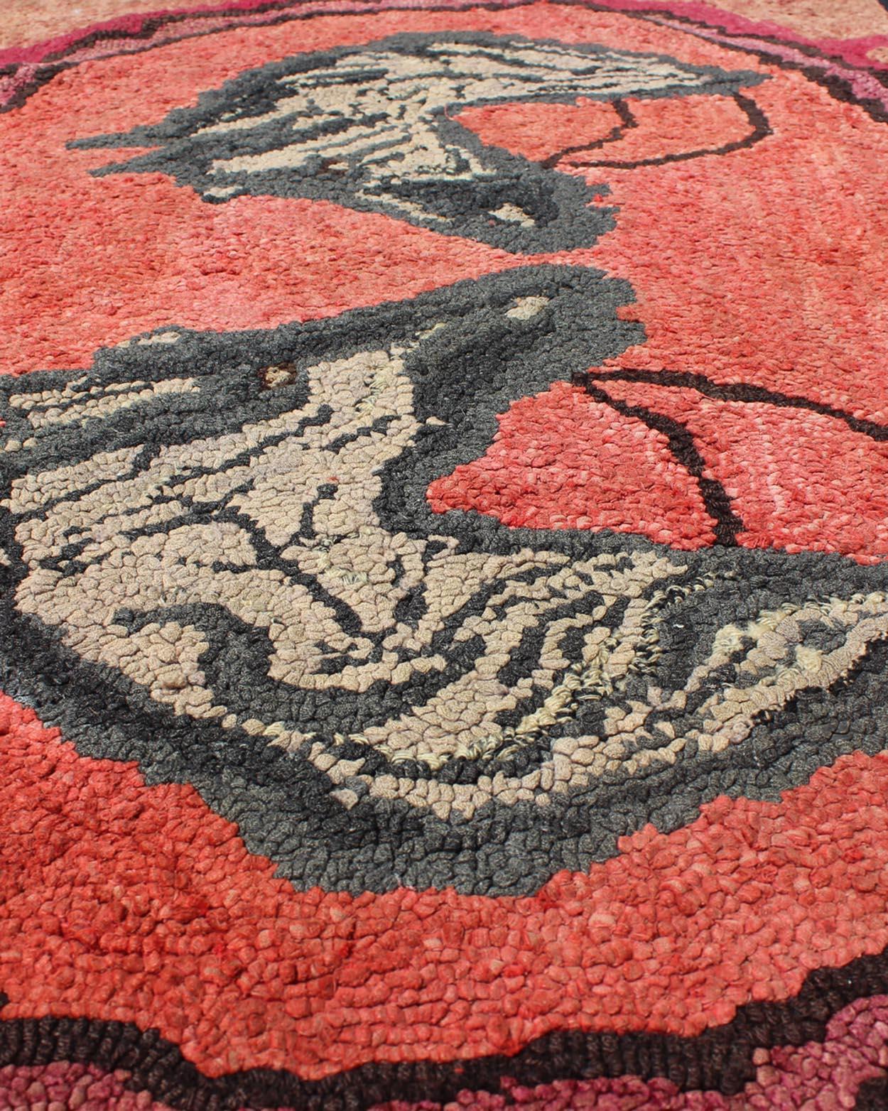 Cotton American Hooked Rug with Double Horse Heads 