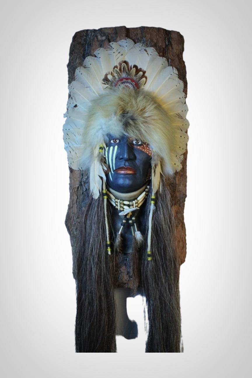 American Indian Head 20th Century For Sale 1