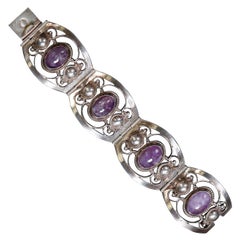 American Indian Navajo Sterling Silver and Amethyst Link Bracelet:: 20th Century