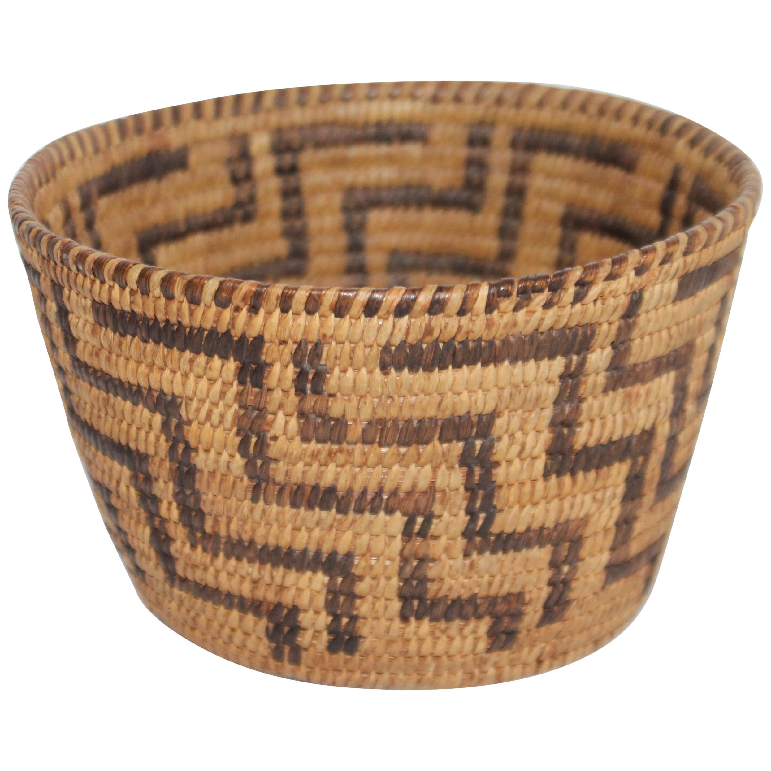 American Indian Pima Basket, Rare Form