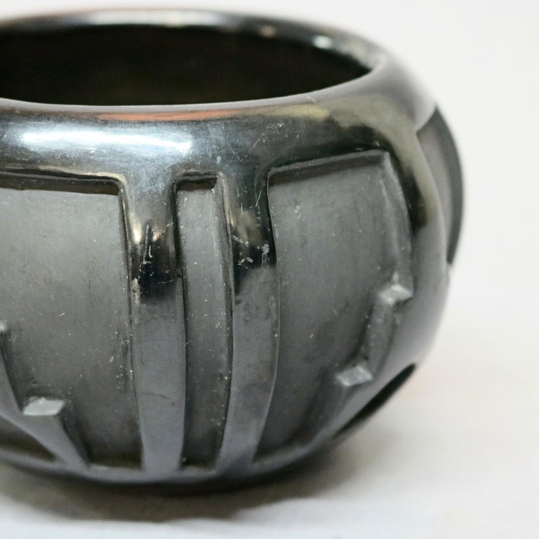 American Indian Sculpted Black Pottery Vase by Robert Naranjo, Santa