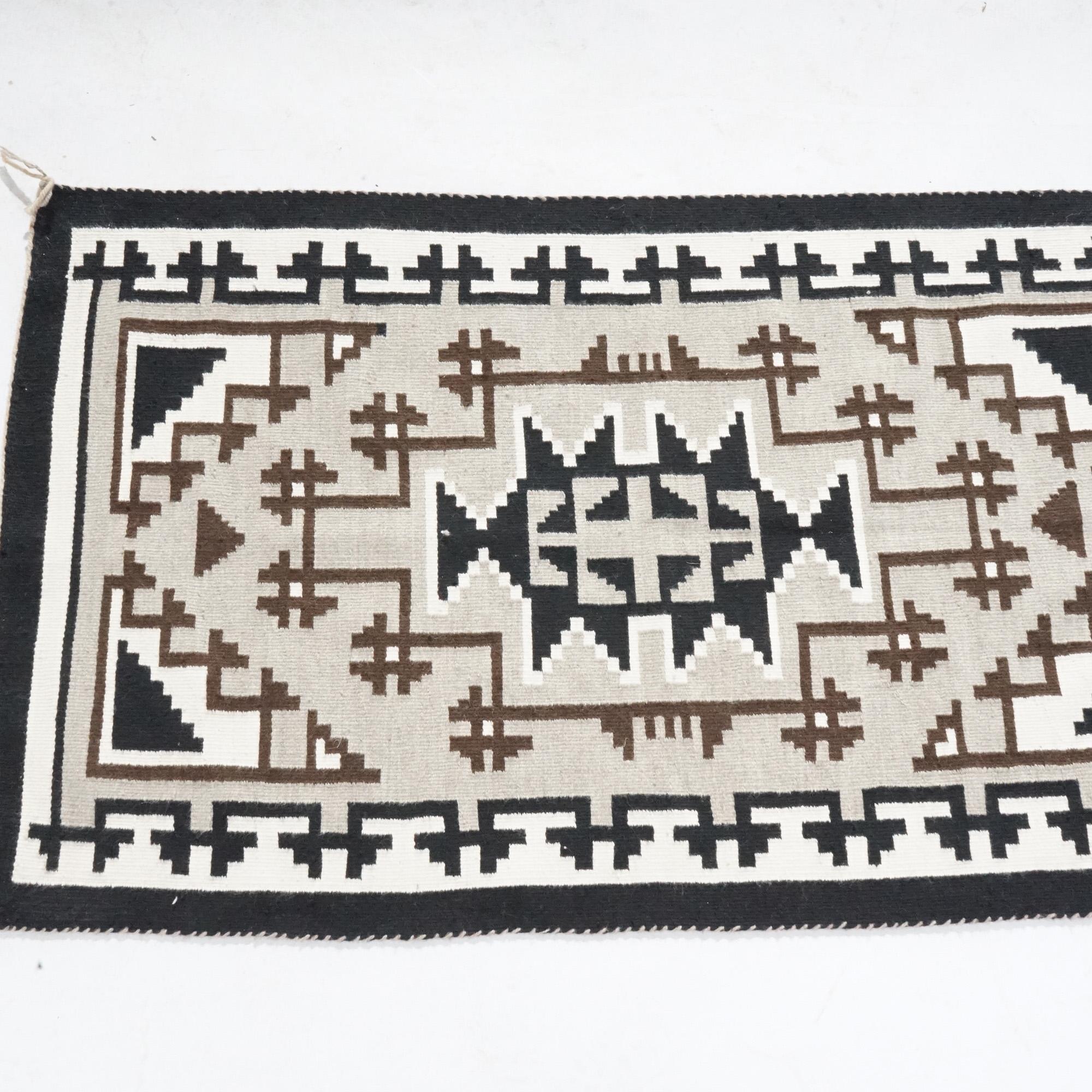 Laine Tapis indien en laine de style sud-ouest, 20e siècle en vente
