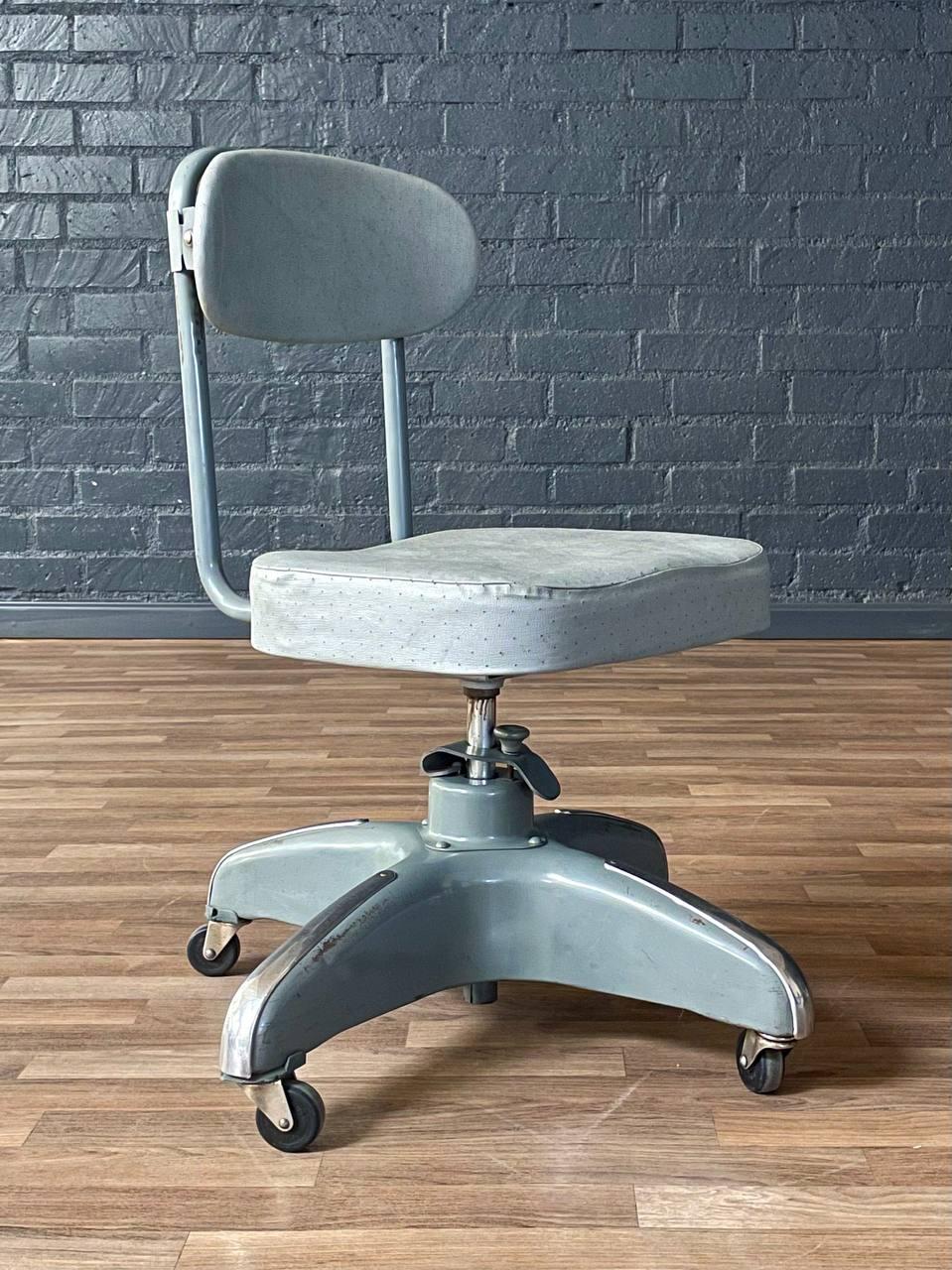 Mid-20th Century American Industrial “Cosco” Model 15-FT Office Chair For Sale
