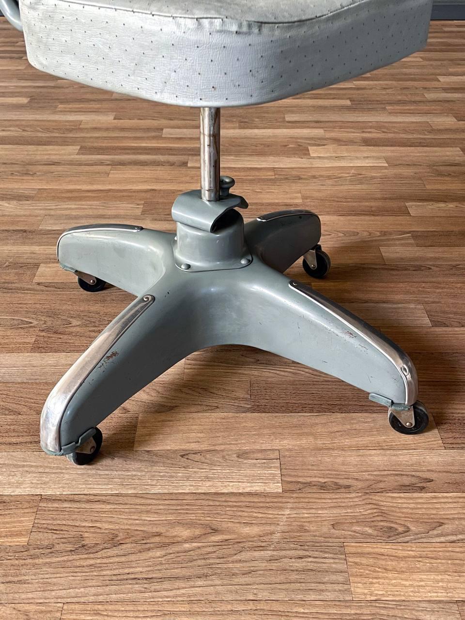 American Industrial “Cosco” Model 15-FT Office Chair For Sale 3