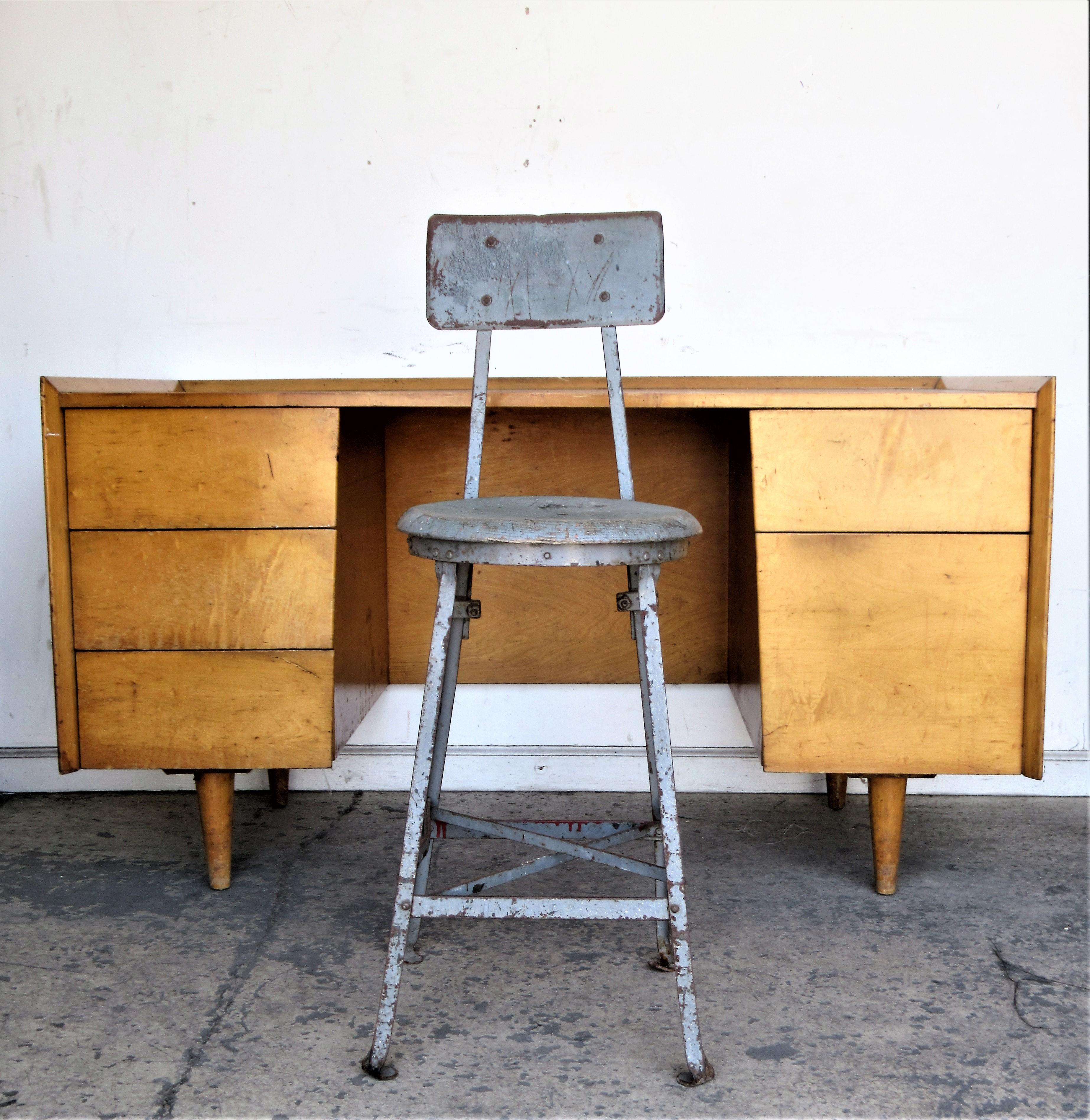 American Industrial Factory Stool In Good Condition In Rochester, NY