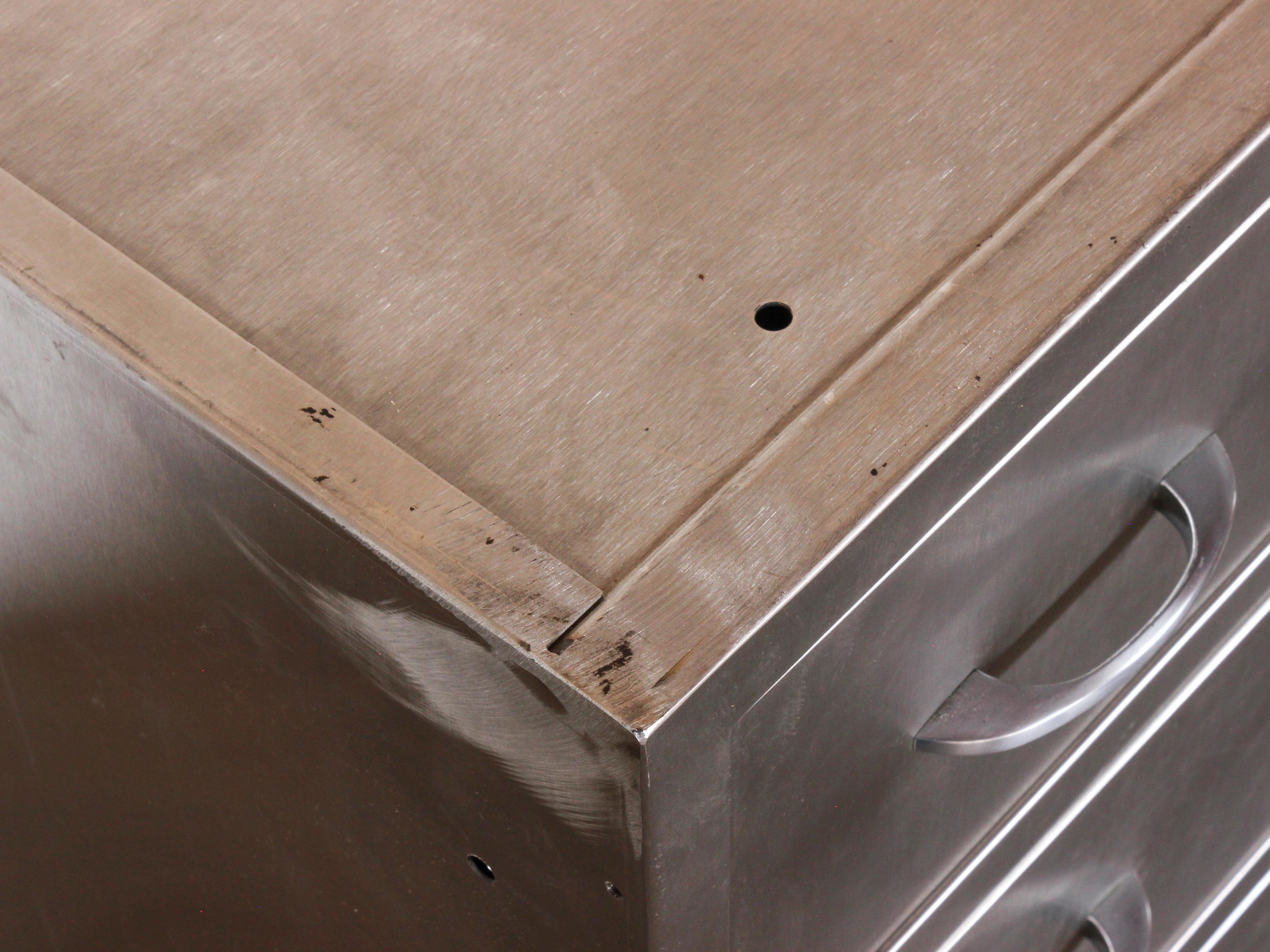 American Industrial Stainless Steel Chest With 4 Drawers, C. 1940s For Sale 6