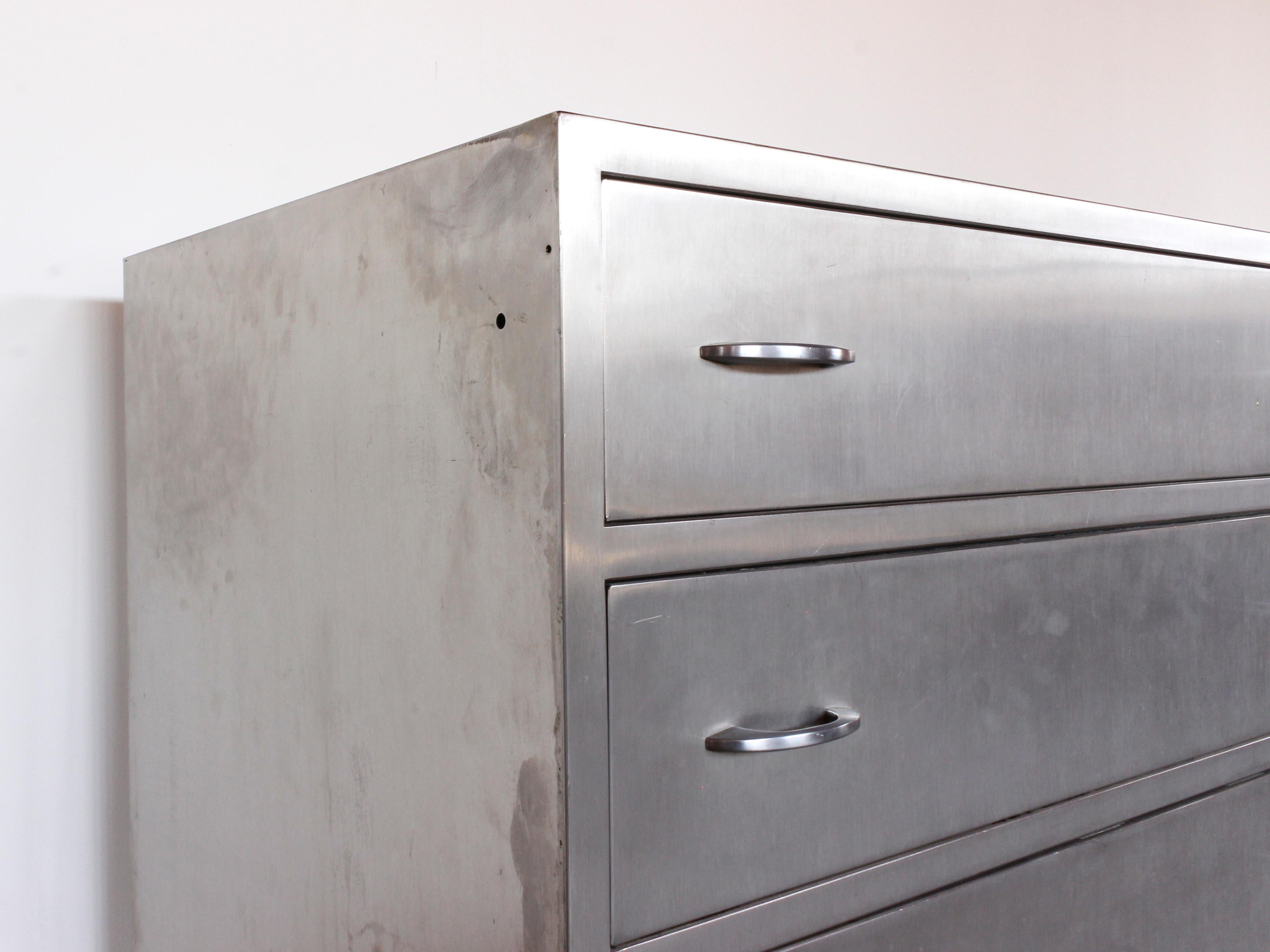 American Industrial Stainless Steel Chest With 4 Drawers, C. 1940s For Sale 9