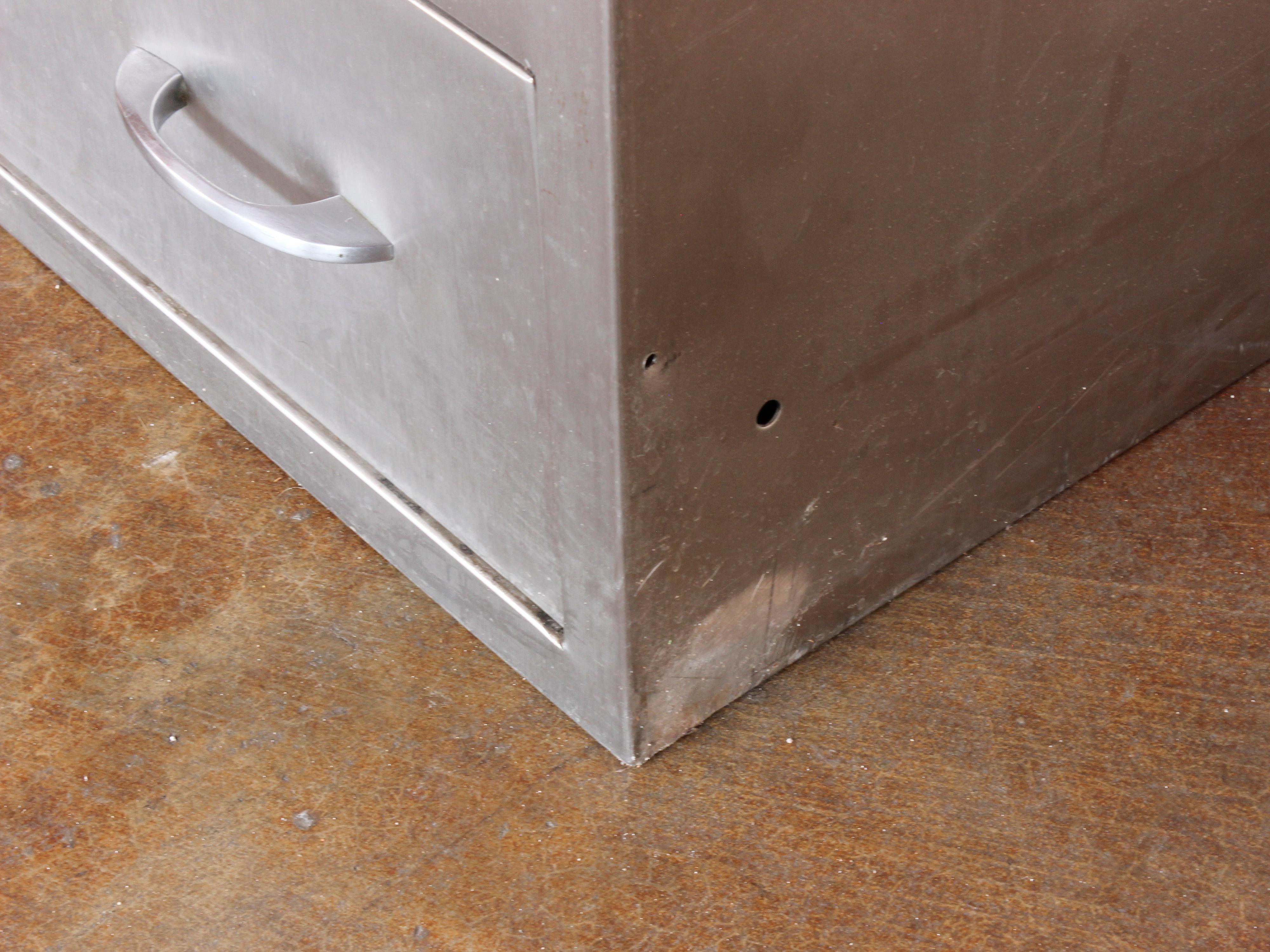 American Industrial Stainless Steel Chest With 4 Drawers, C. 1940s For Sale 11