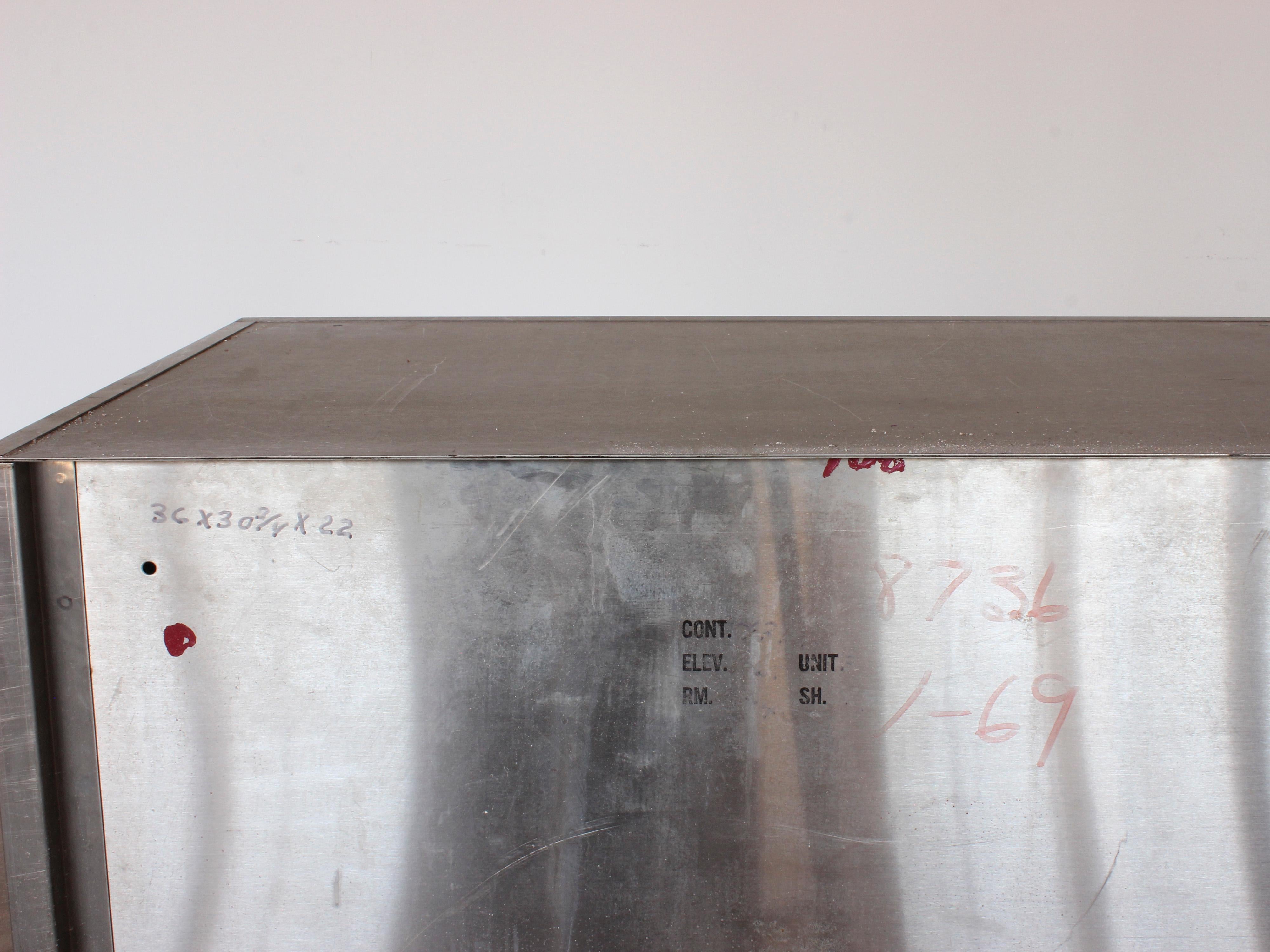 American Industrial Stainless Steel Chest With 4 Drawers, C. 1940s For Sale 14
