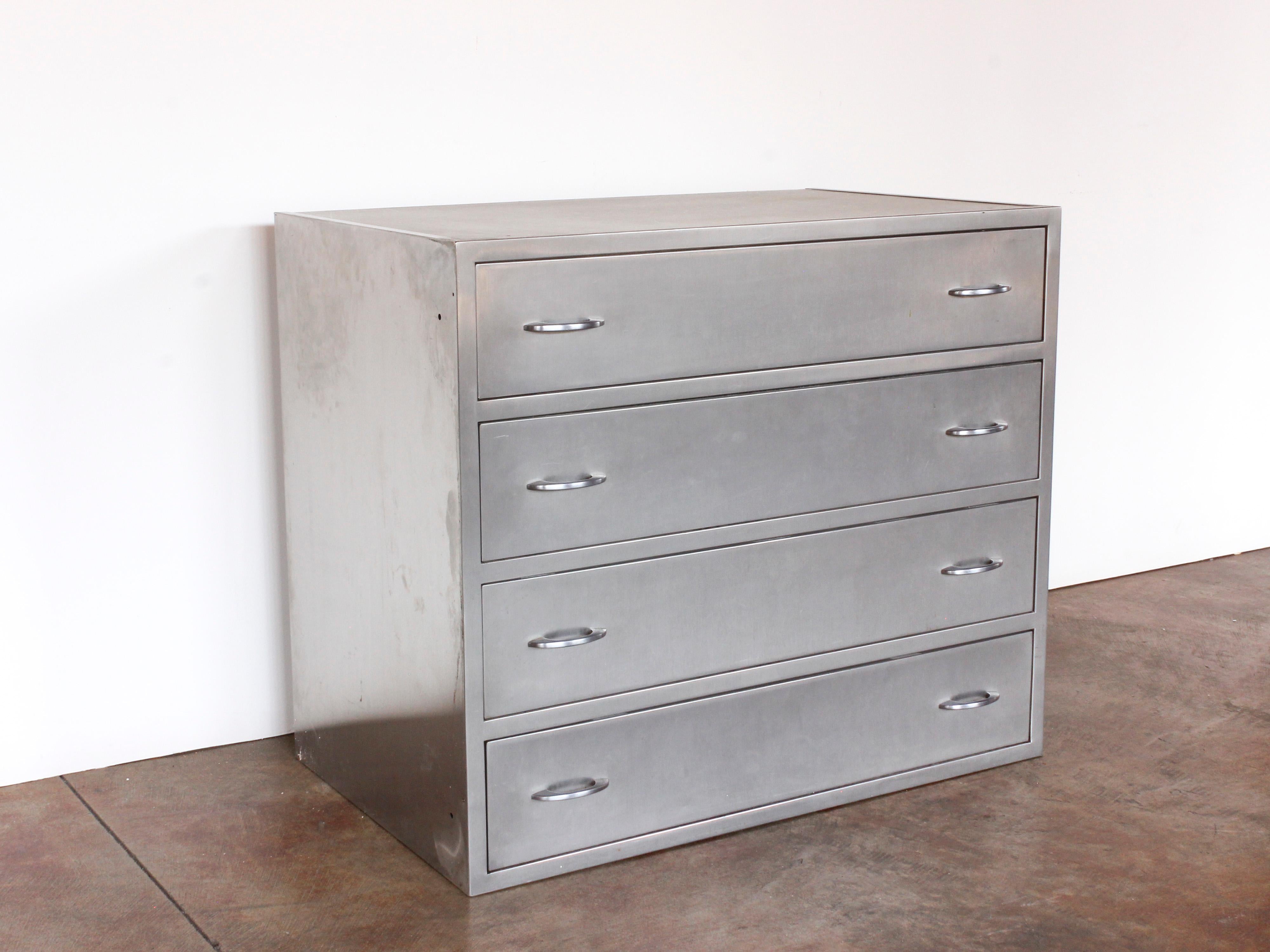American Industrial Stainless Steel Chest With 4 Drawers, C. 1940s In Good Condition For Sale In Chicago, IL