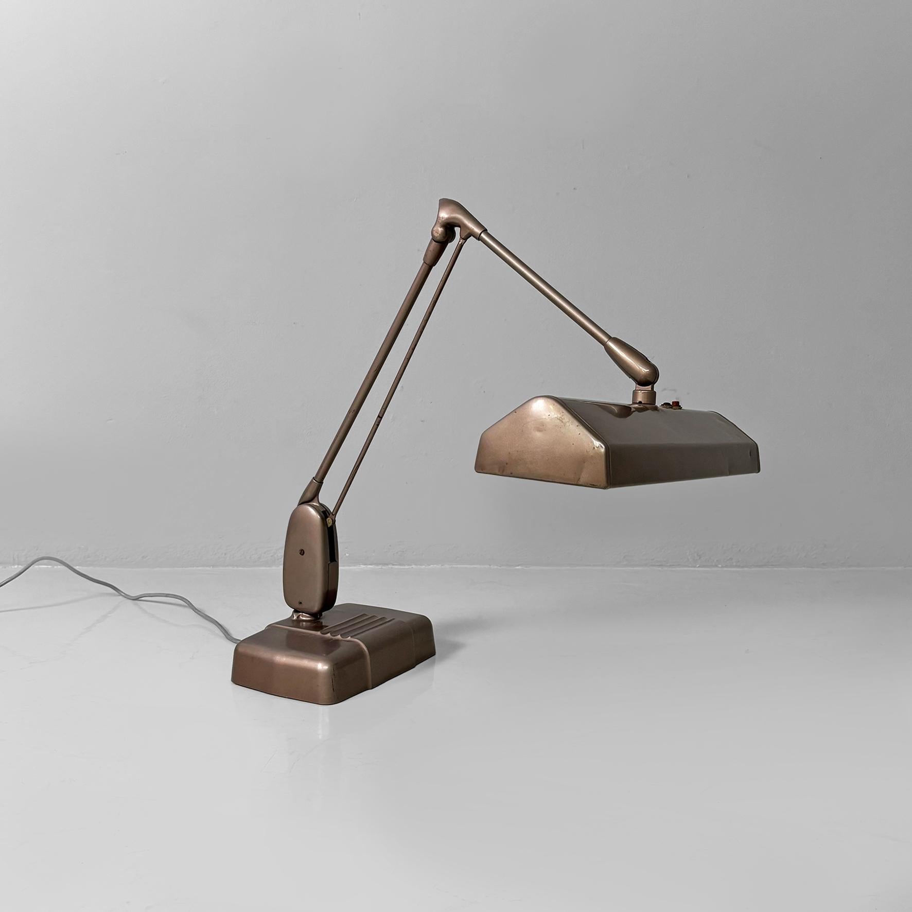 Lámpara de sobremesa industrial americana de Dazor floating fixtures, años 50 mediados del siglo XX en venta