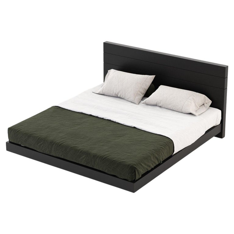 American King Size Bed Featuring Wood Veneer or Lacquer Finish For Sale at 1stDibs