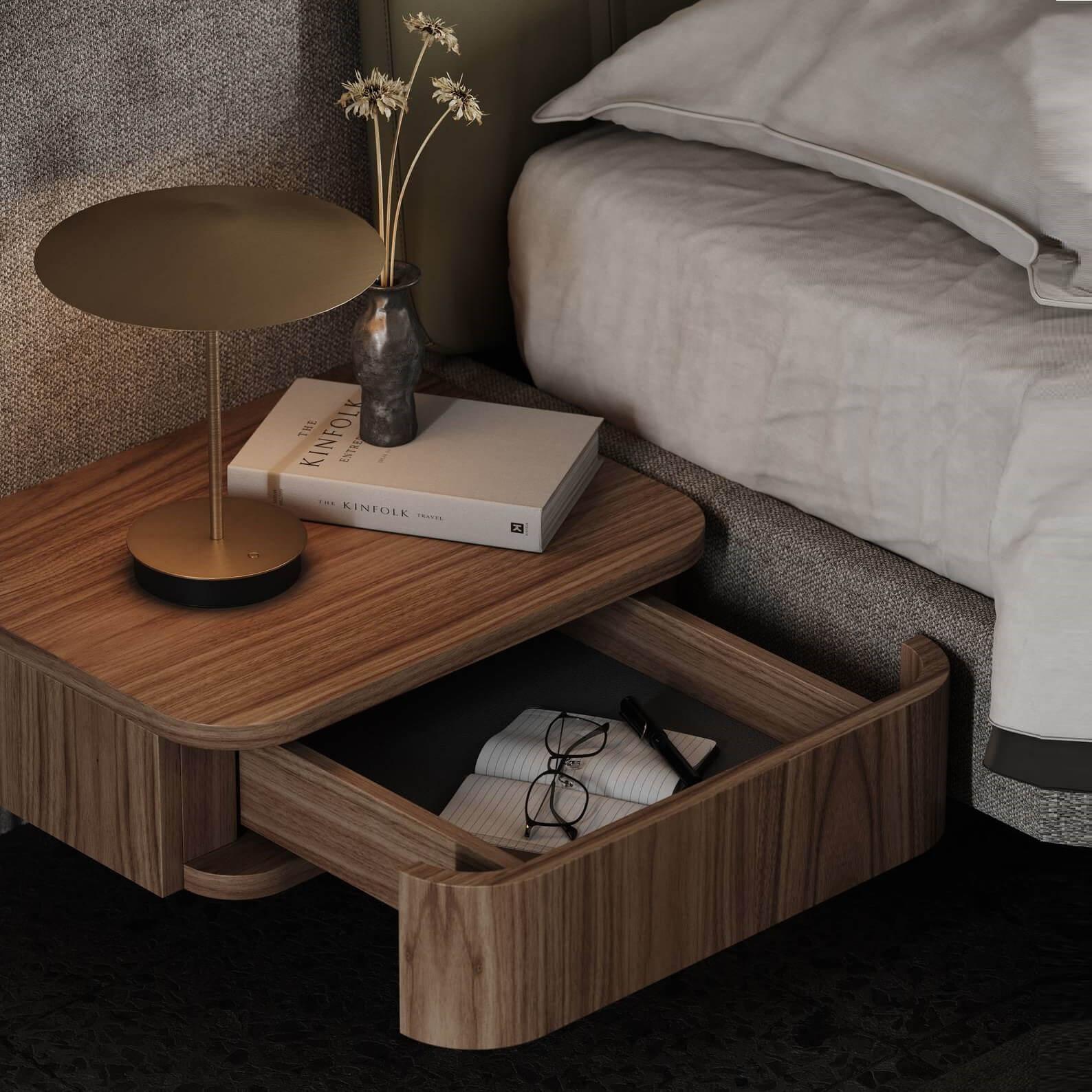 Lit américain grand format avec tables de nuit flottantes en vente 11