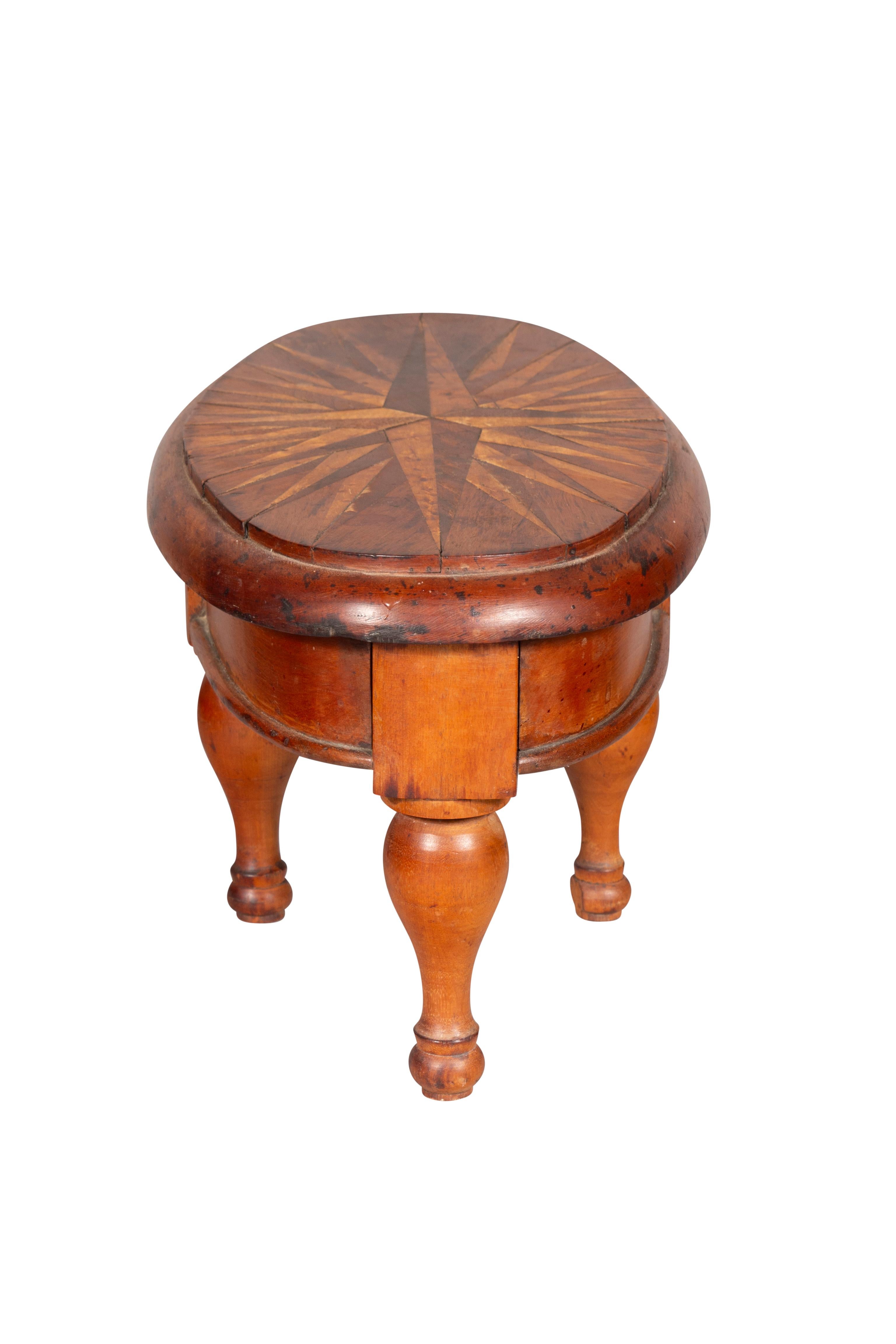 Mid-19th Century American Late Federal Walnut Table Form Centerpiece For Sale