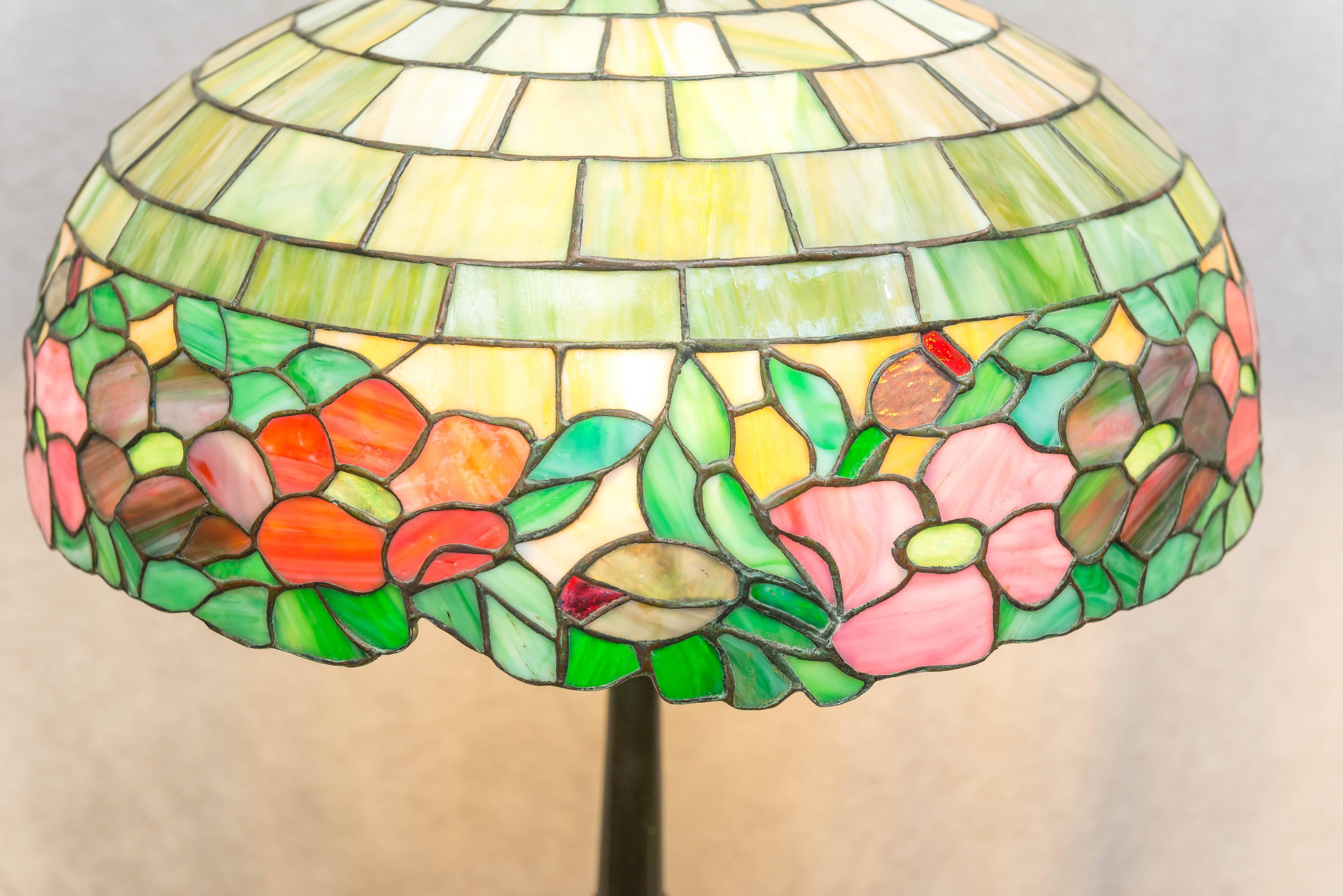 Art Nouveau American Leaded Glass Floral Lamp by Wilkinson