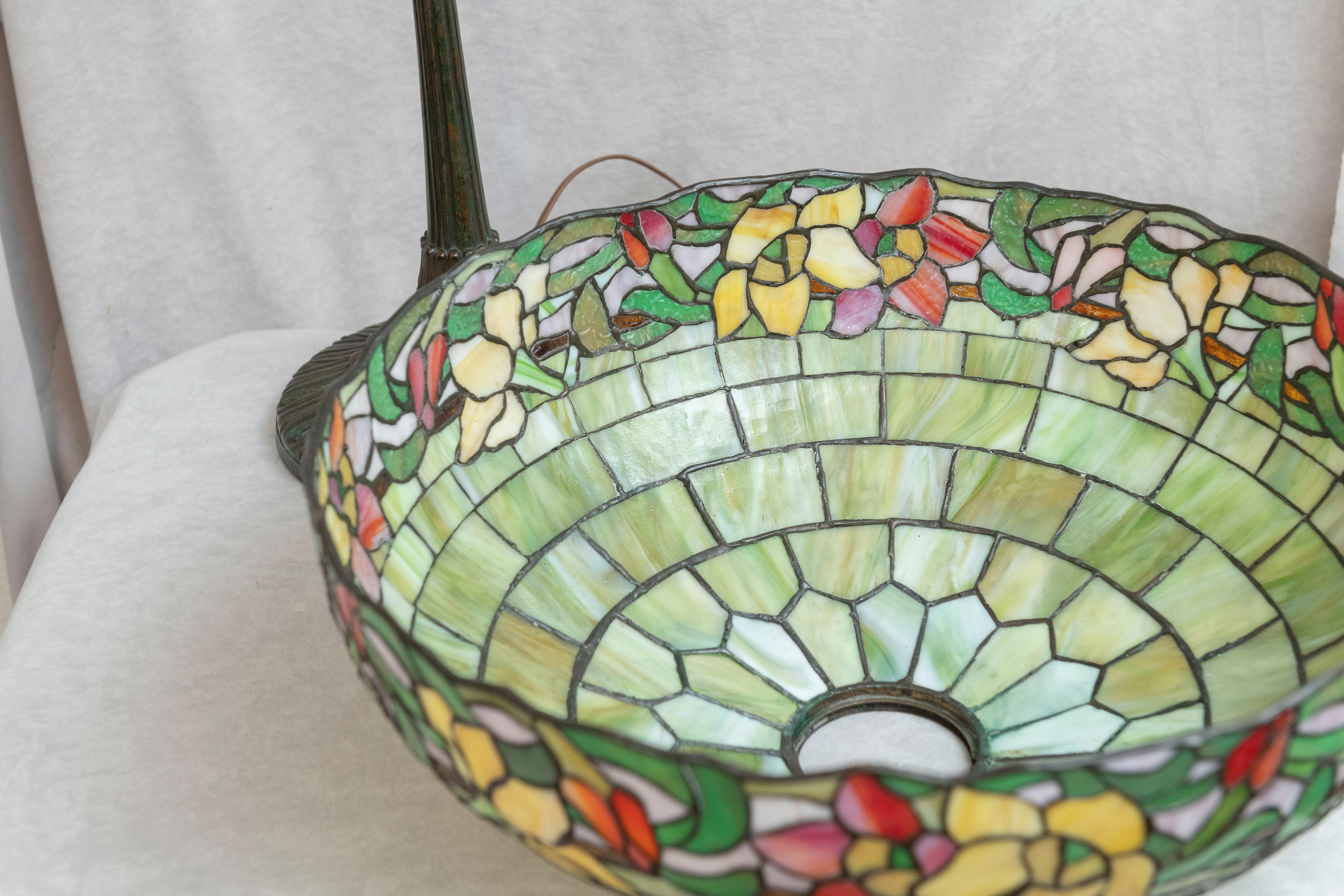 Hand-Crafted American Leaded Glass Table Lamp by Wilkinson, circa 1910