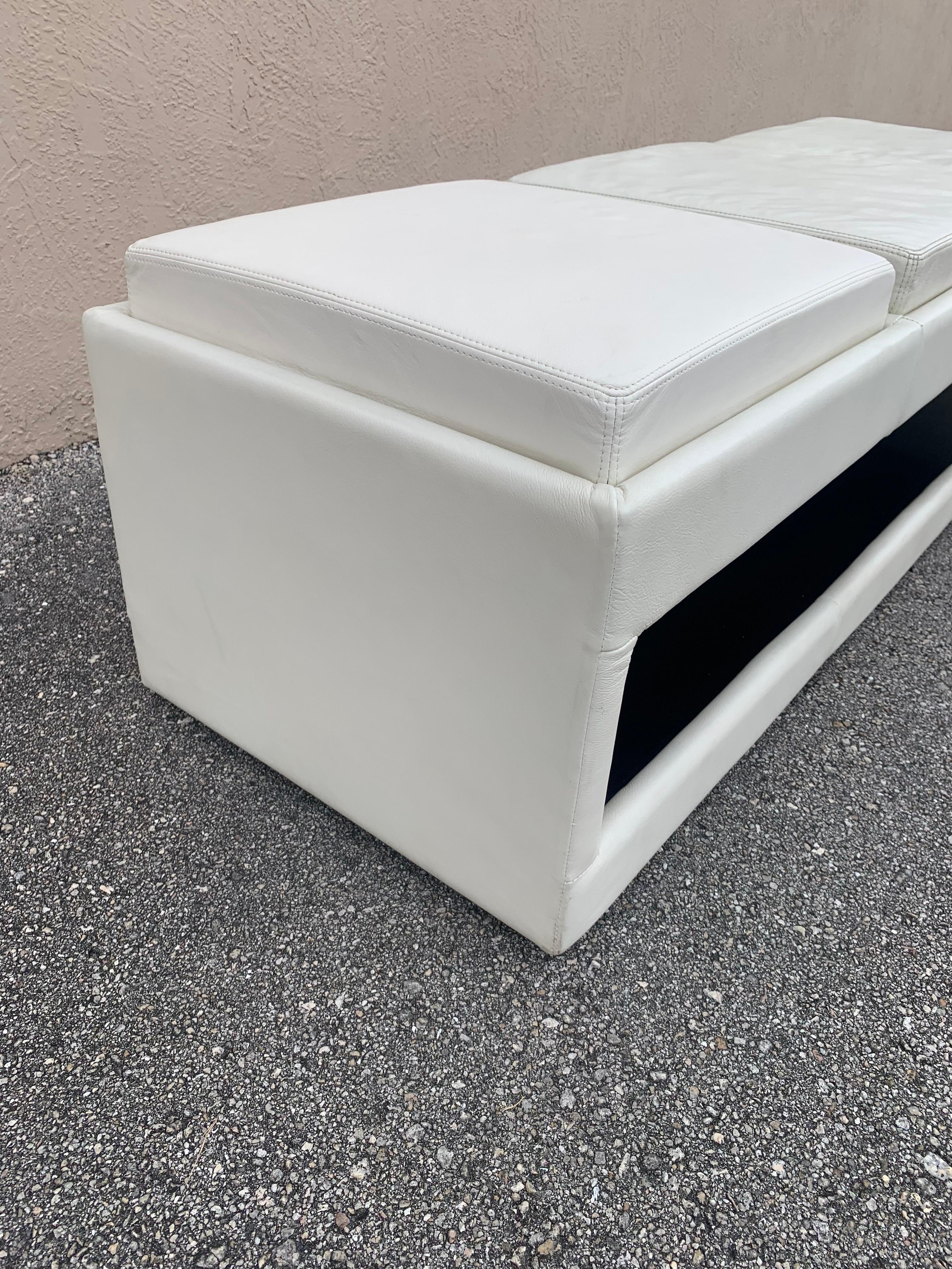 American Leather 3 Seat Bench in White For Sale 2
