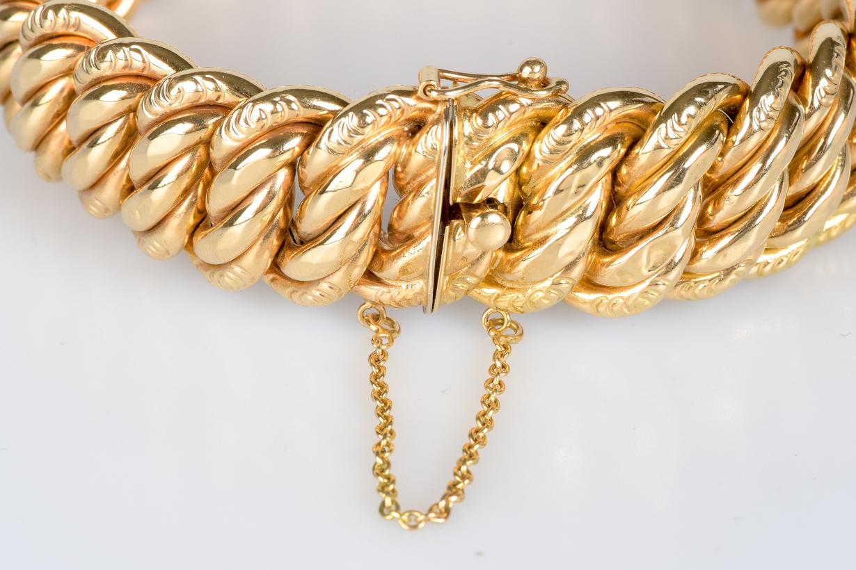 American link bracelet in 18-carat yellow gold For Sale 1