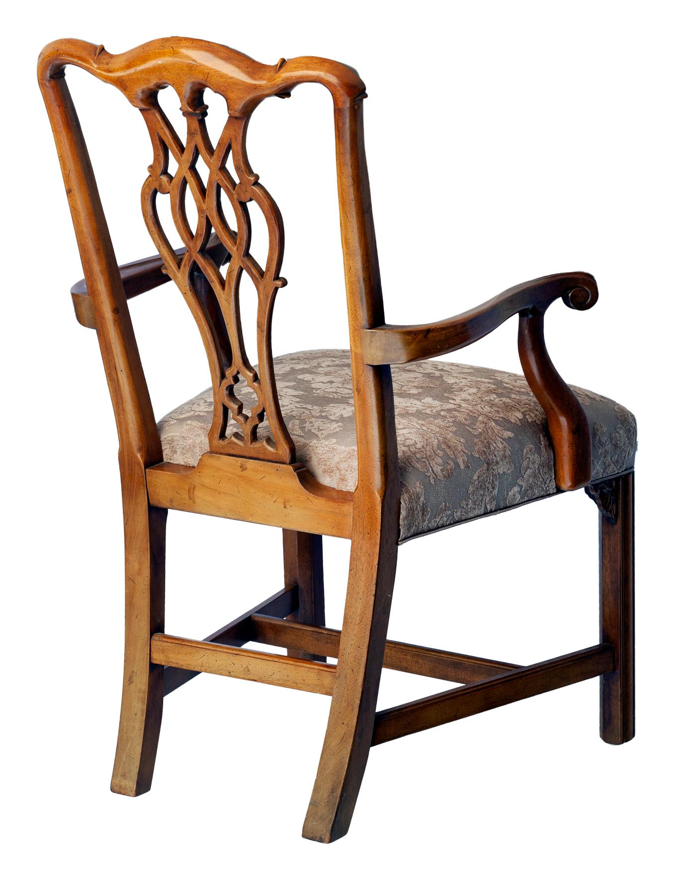 Chaises de salle à manger Chippendale de fabrication américaine Ensemble de 8 chaises en vente 8