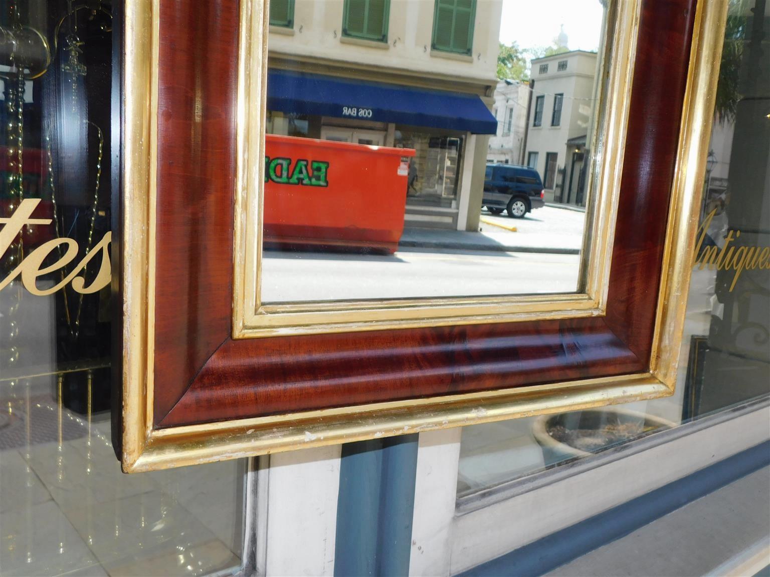 North American American Mahogany and Gilt Wood Ogee Wall Mirror, Circa 1830 For Sale