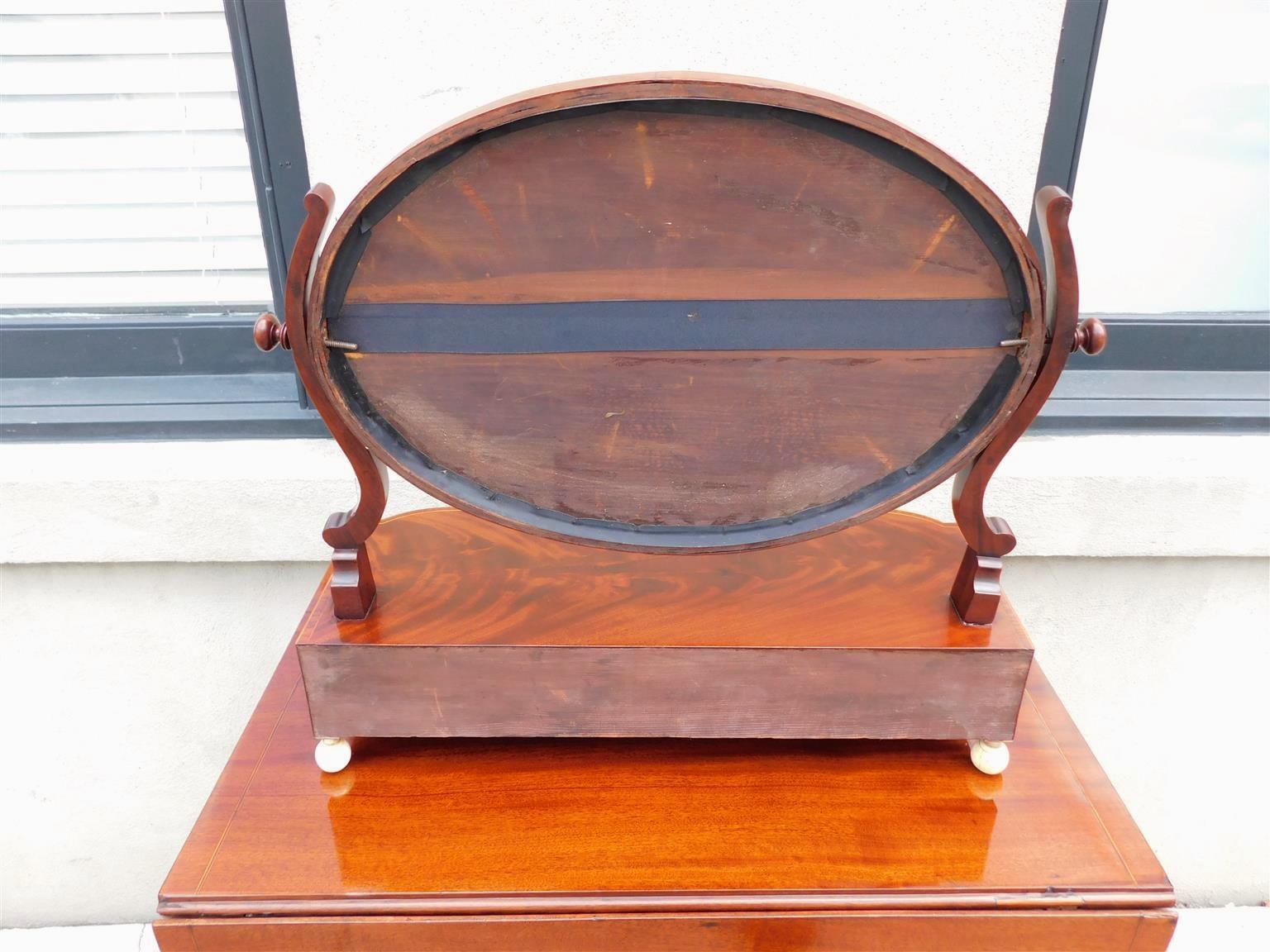 American Mahogany Bow Front Satinwood Inlaid Oval Dressing Mirror, Boston C 1800 For Sale 8