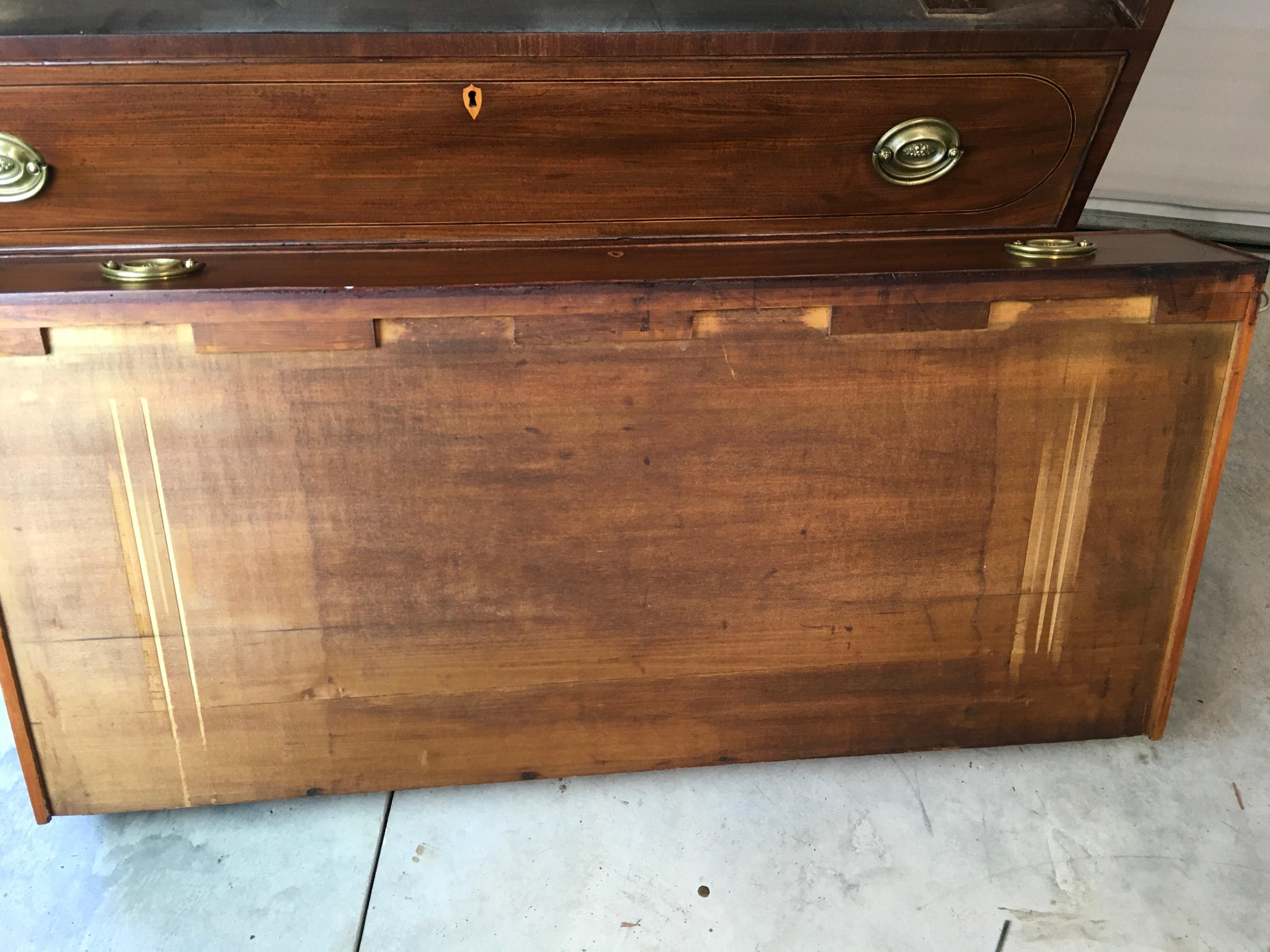 American Mahogany Chest of Drawers For Sale 6