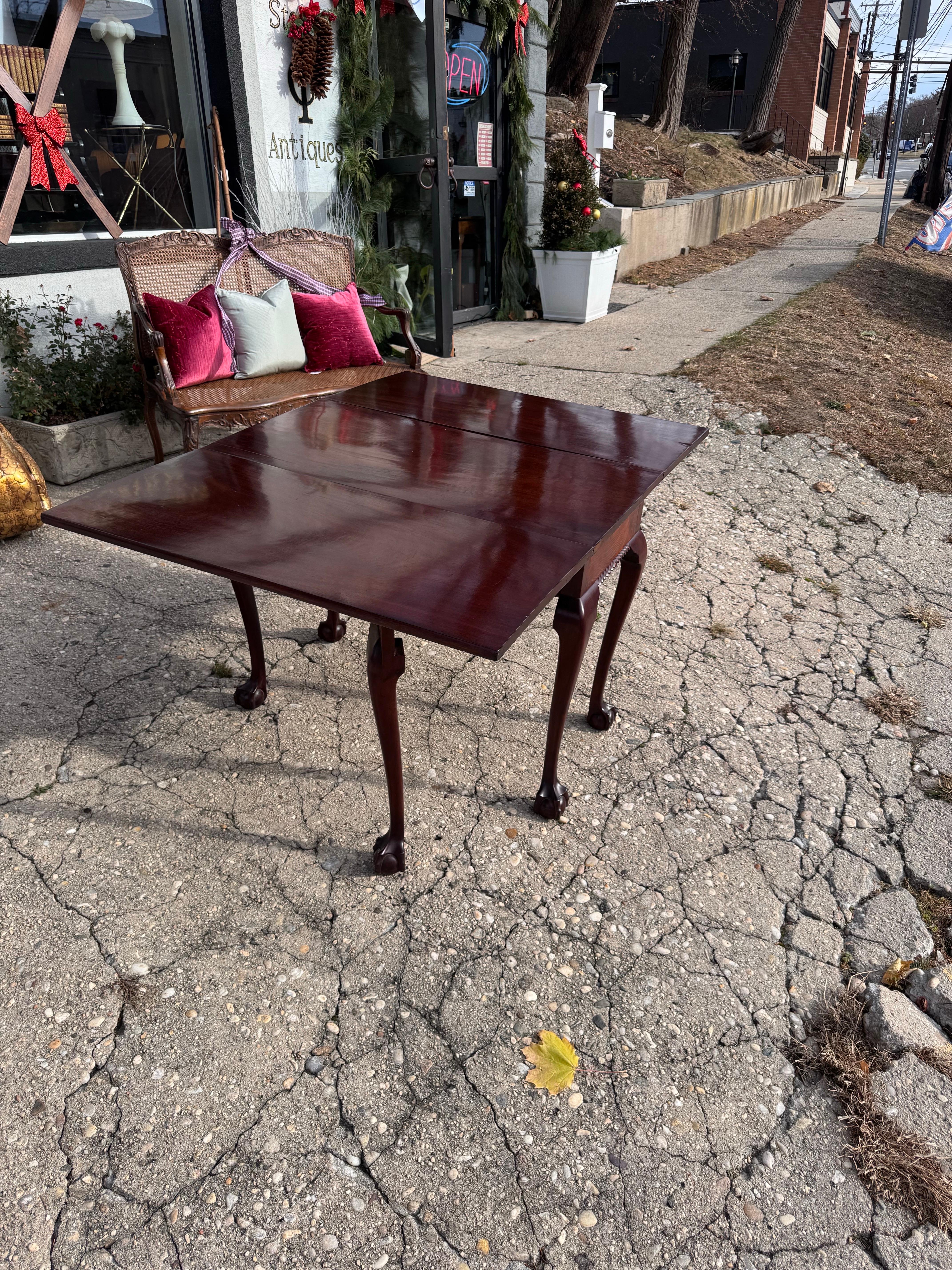 Table à abattant en acajou américain en vente 3