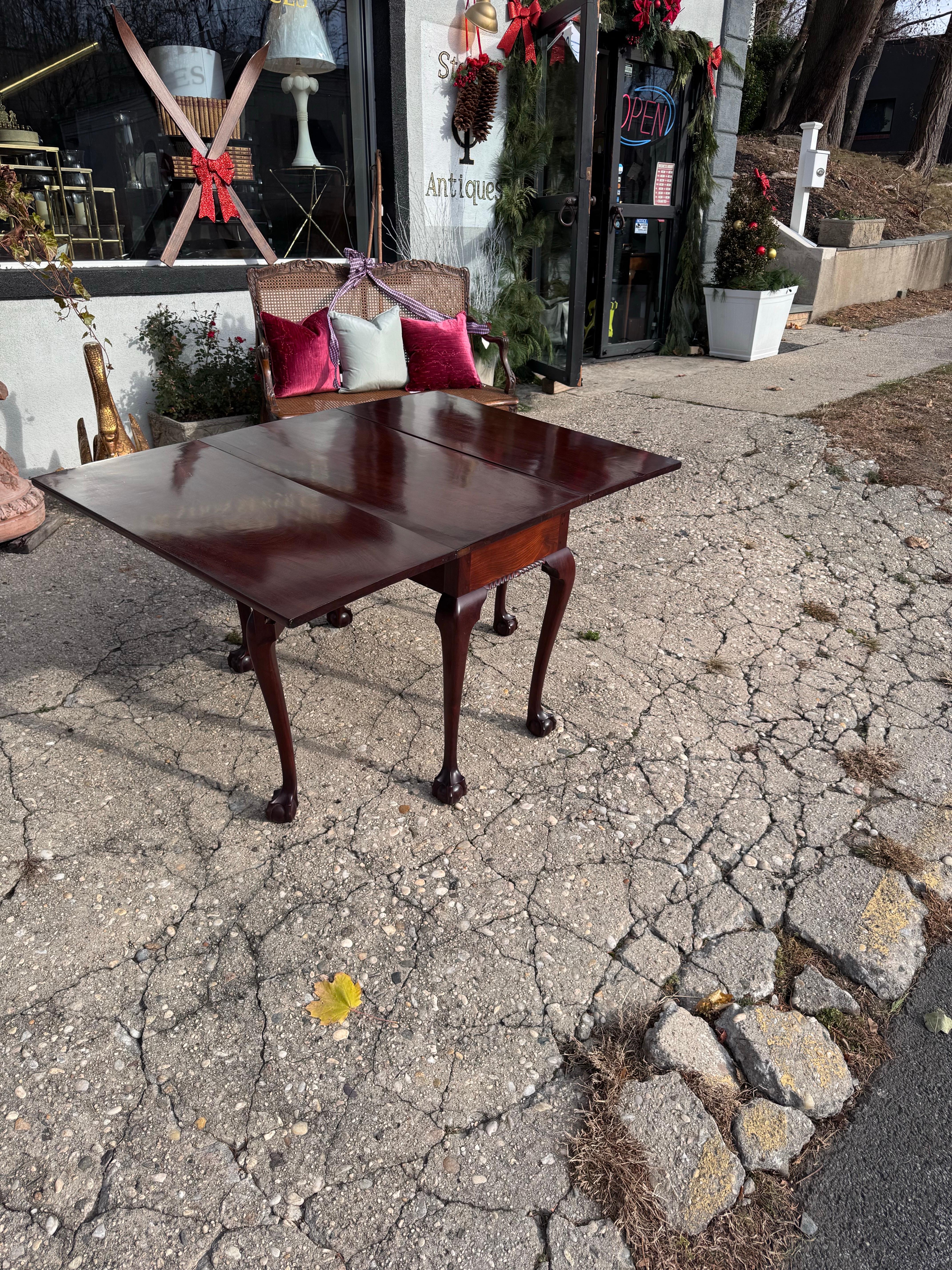 Table à abattant en acajou américain en vente 4