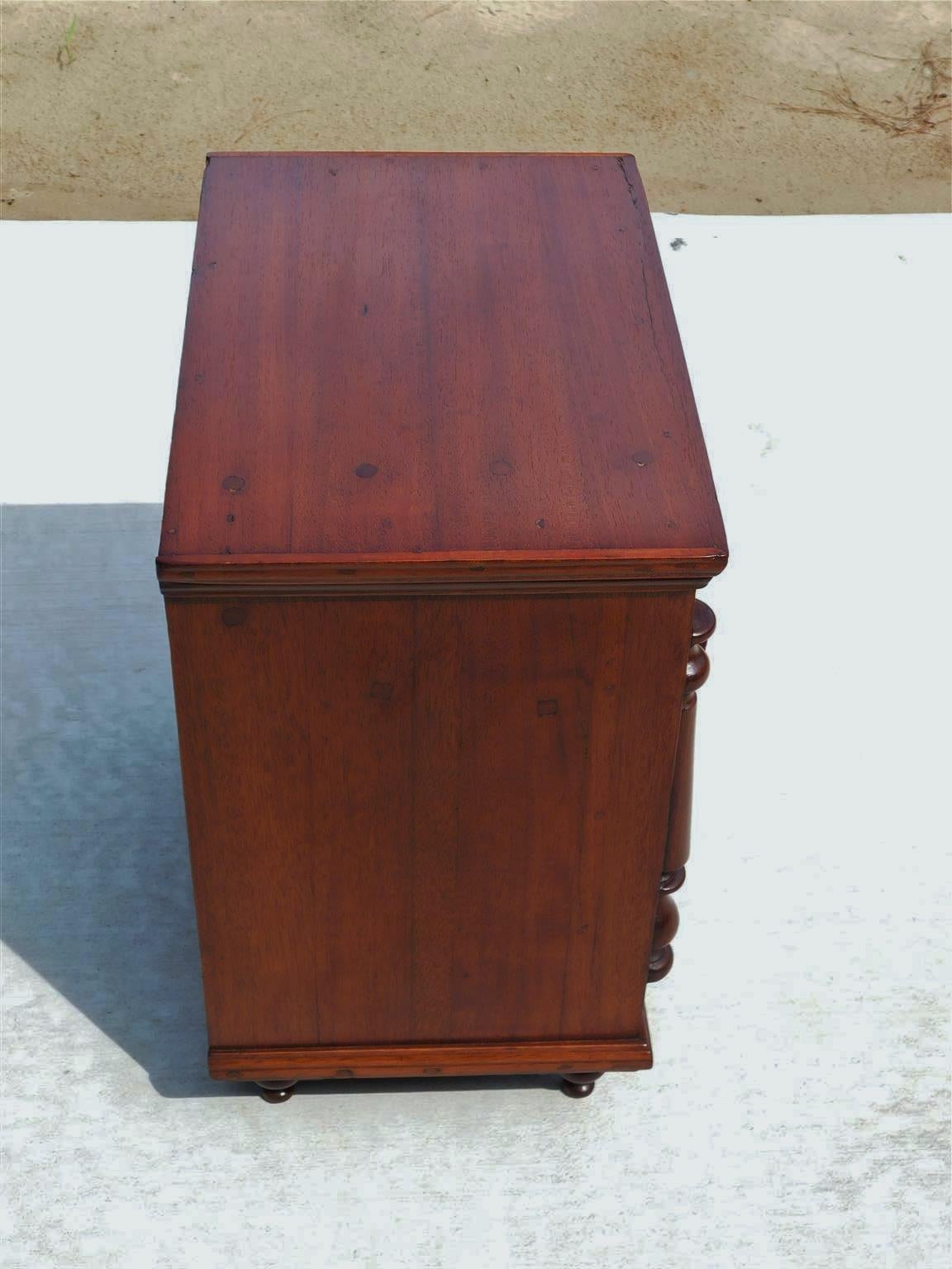 American Mahogany Five Drawer Miniature with Flanking Columns & Bun Feet, C 1820 In Excellent Condition For Sale In Hollywood, SC