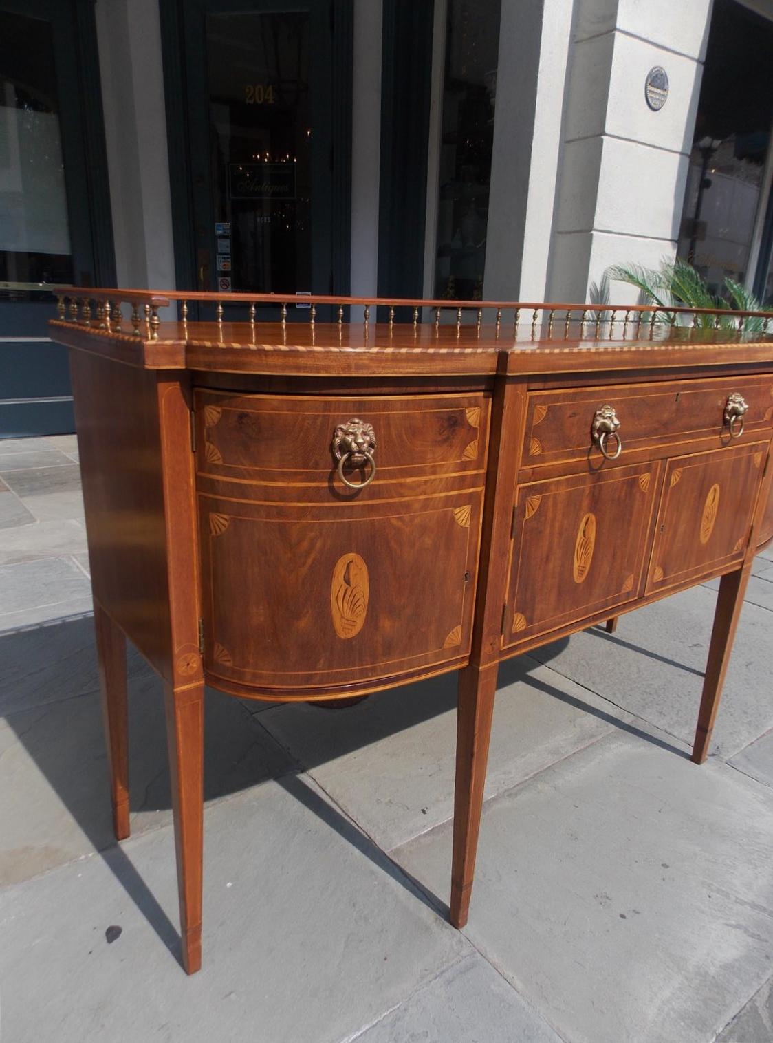 Hepplewhite American Mahogany Gallery Sideboard with Conch Shell and Patera Inlays. C. 1840 For Sale