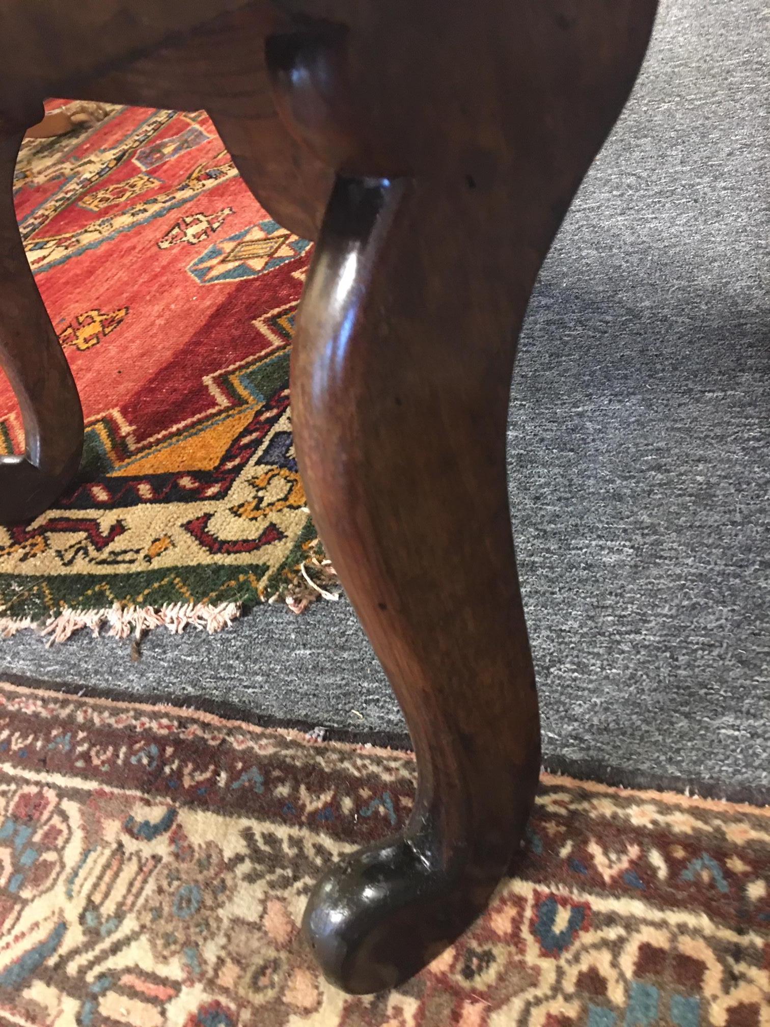 American Mahogany Stool or Bench with Decorative Carved Design, 19th Century 2
