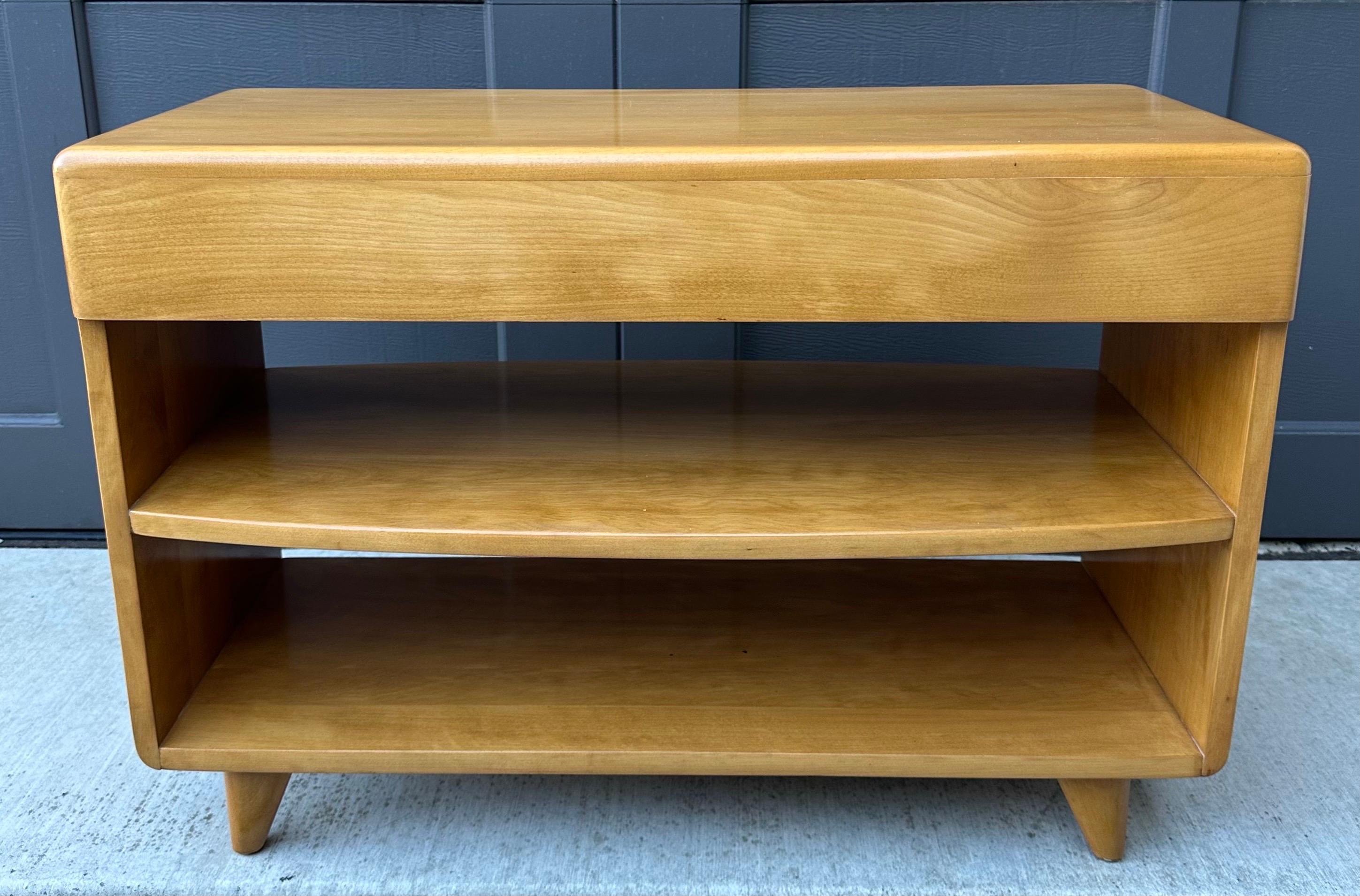 American MCM Bookcase / End Table with Drawer by Heywood Wakefield For Sale 7