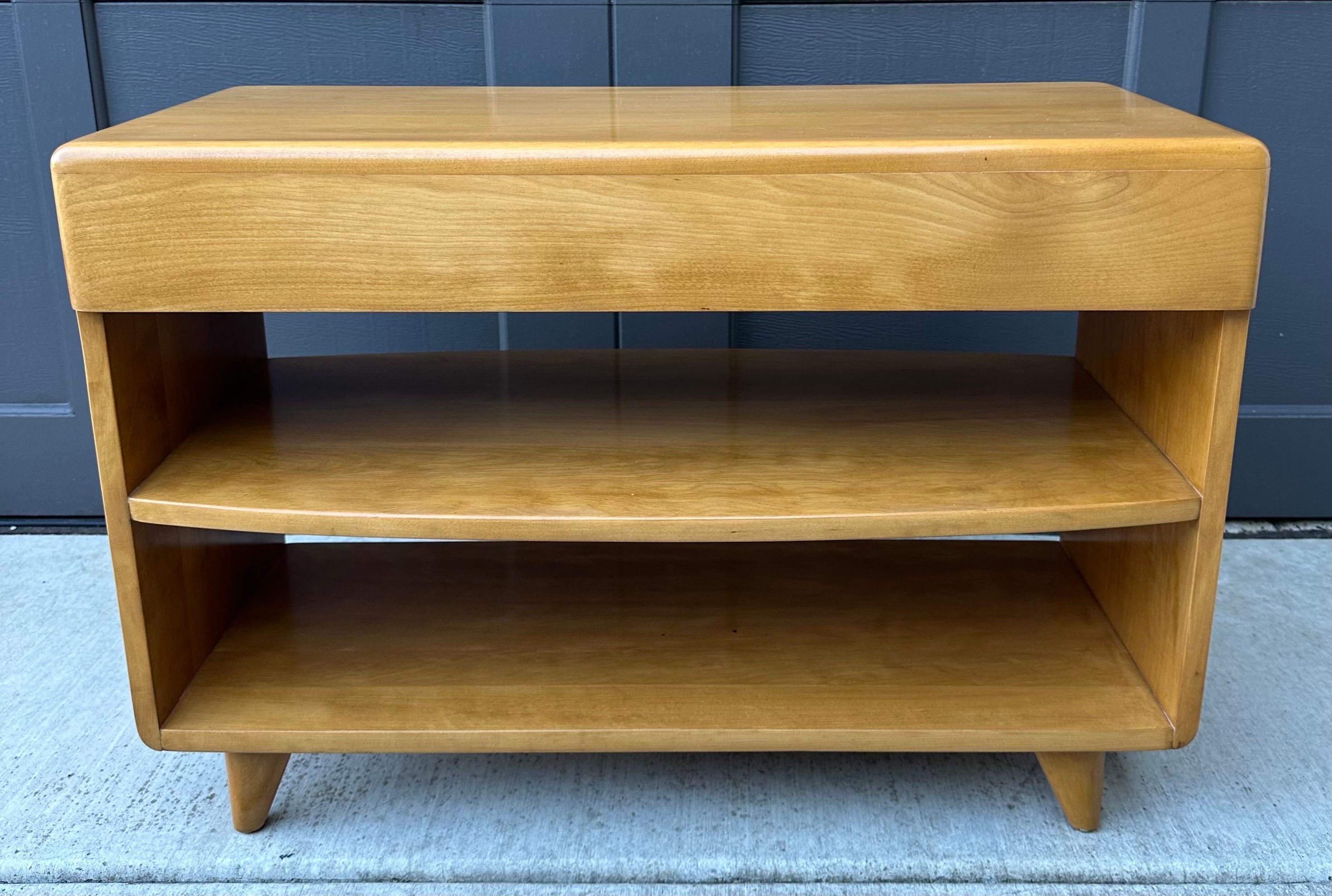 American MCM Bookcase / End Table with Drawer by Heywood Wakefield For Sale 9