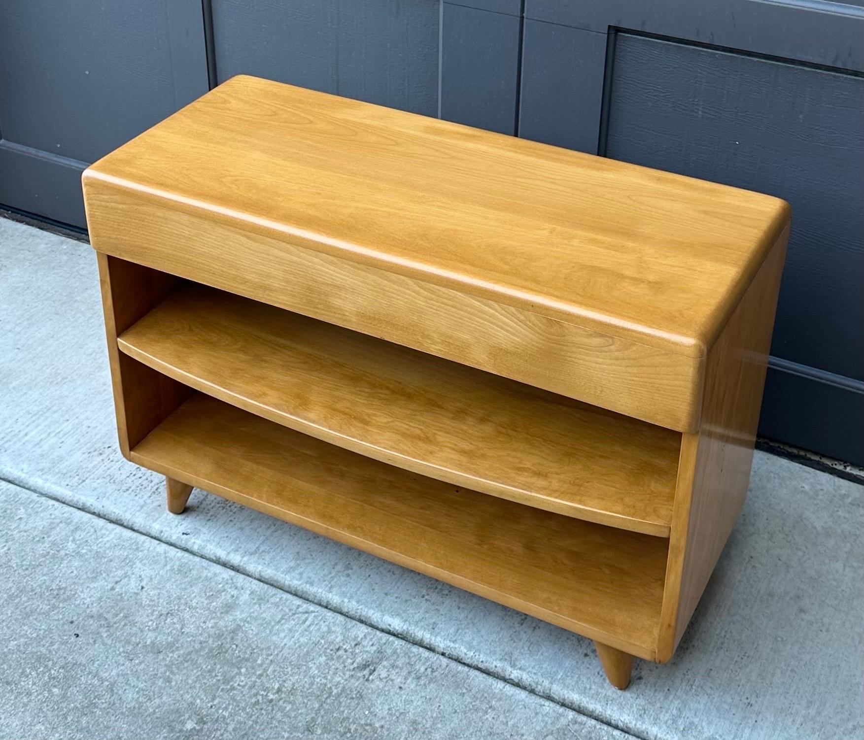 American MCM Bookcase / End Table with Drawer by Heywood Wakefield For Sale 2