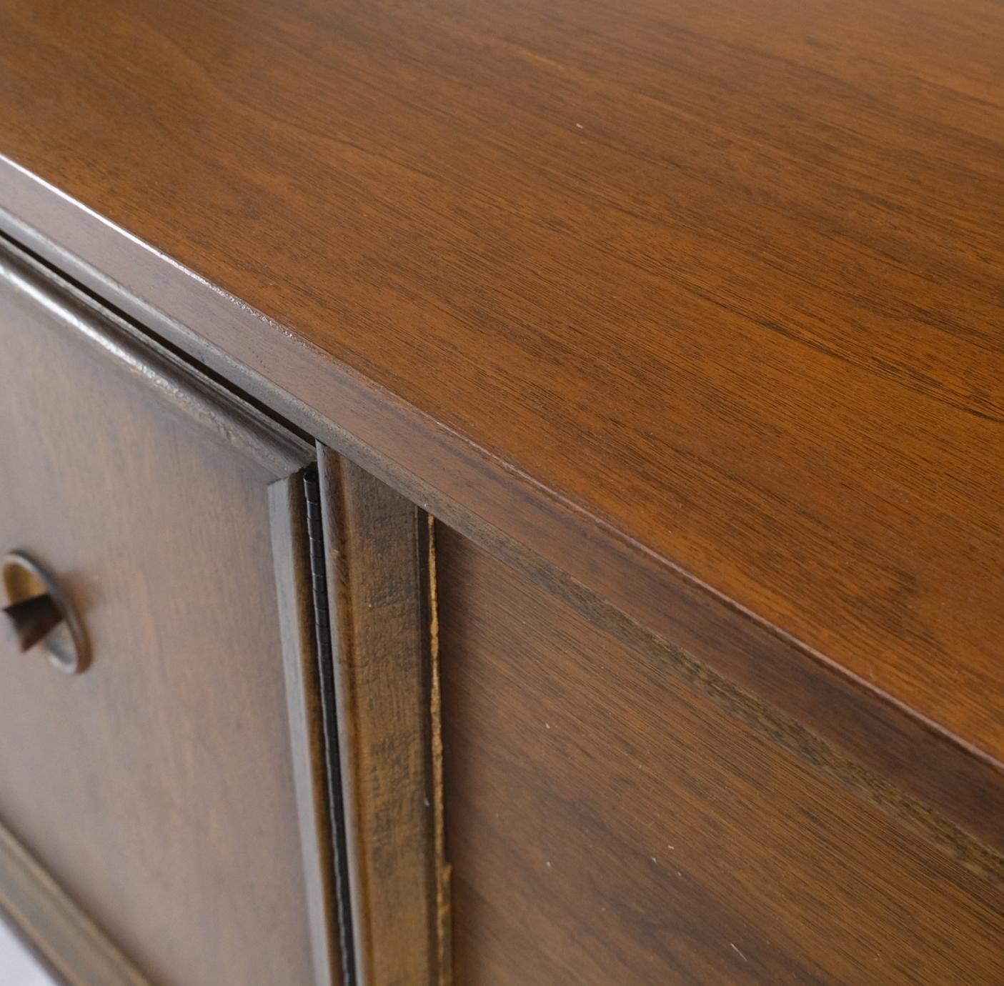 light wood 9 drawer dresser