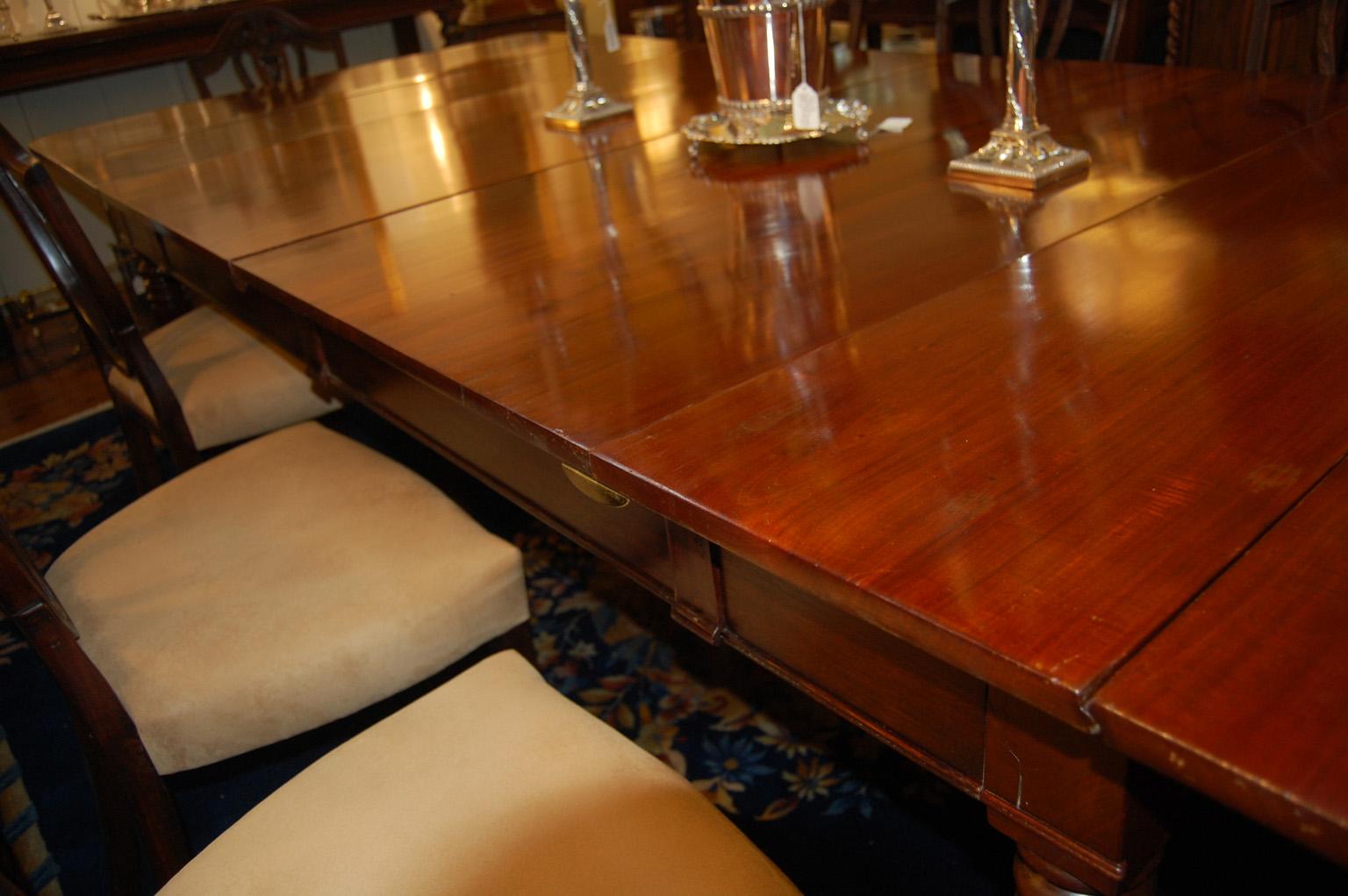 American Mid 19th Century Cornelius Briggs Mahogany Banquet Table with Leaves 3