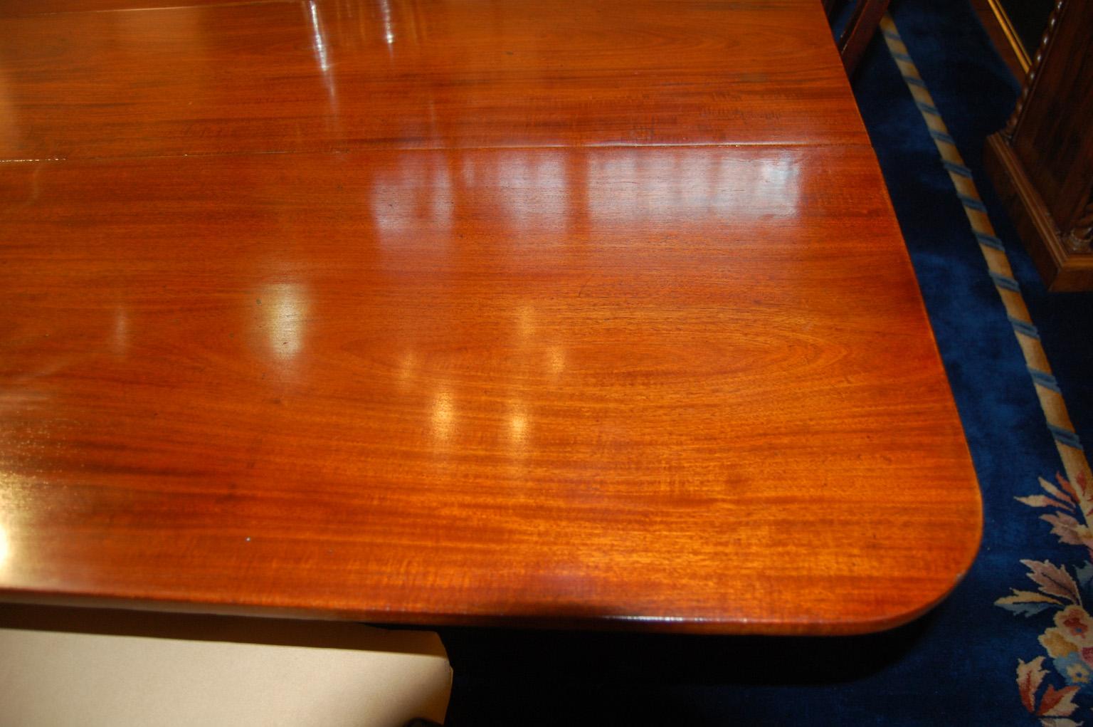 American Mid 19th Century Cornelius Briggs Mahogany Banquet Table with Leaves 6