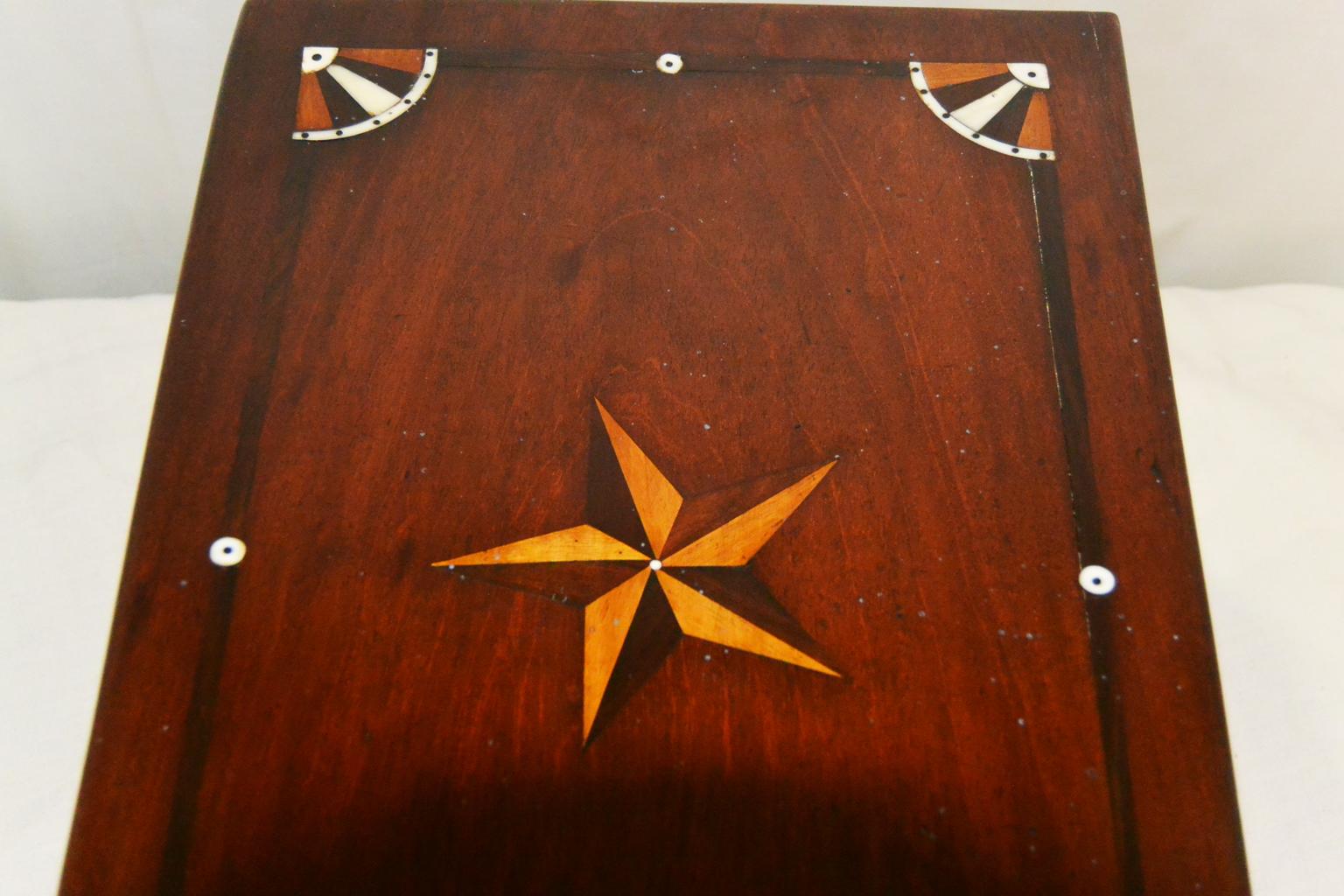 American Mid-19th Century Sailor Made Valuables Box with Extensive Inlays In Good Condition In Wells, ME