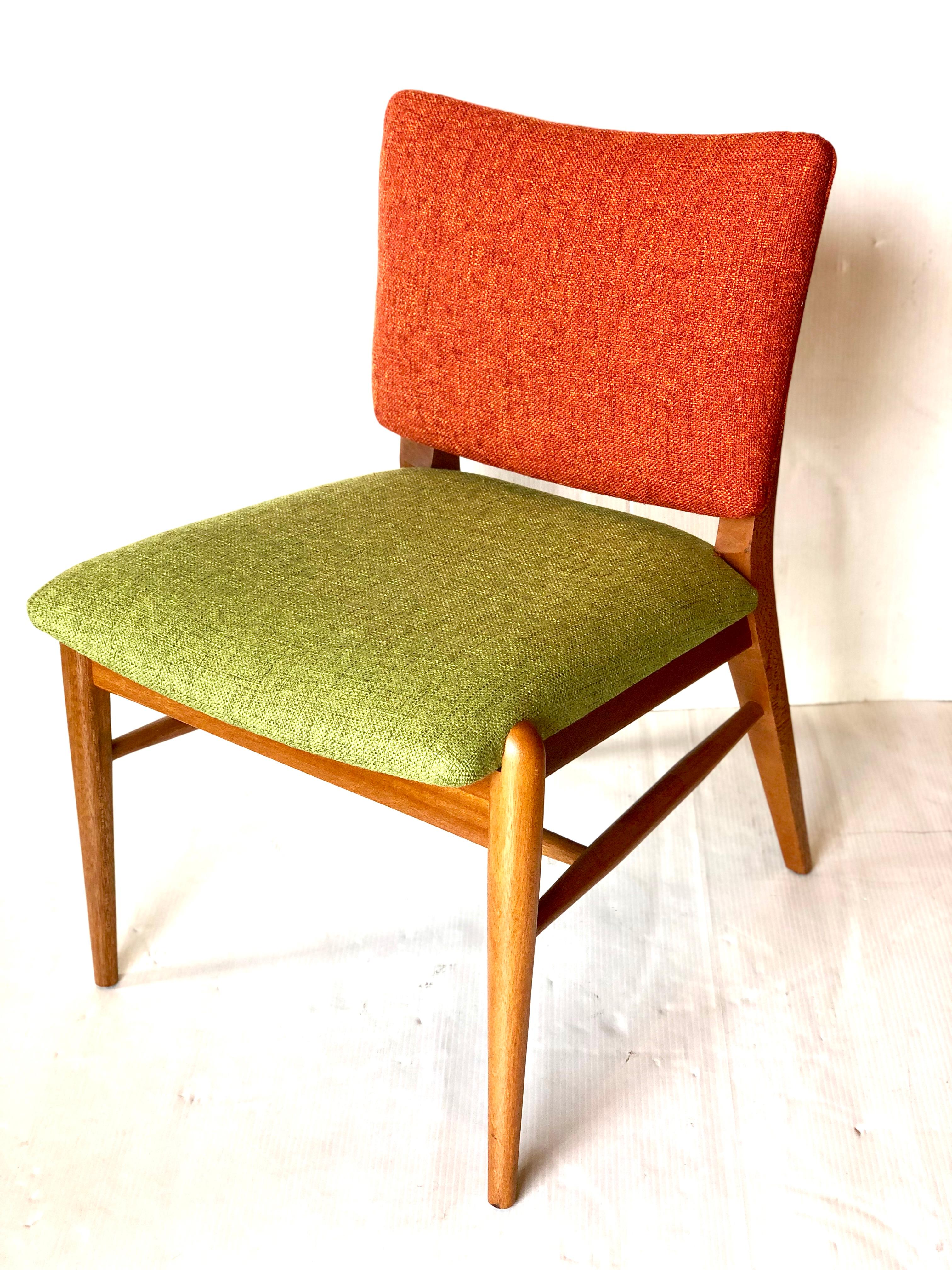 American Midcentury 4 Dining Chairs Designed by John Keal for Brown Saltman In Excellent Condition In San Diego, CA