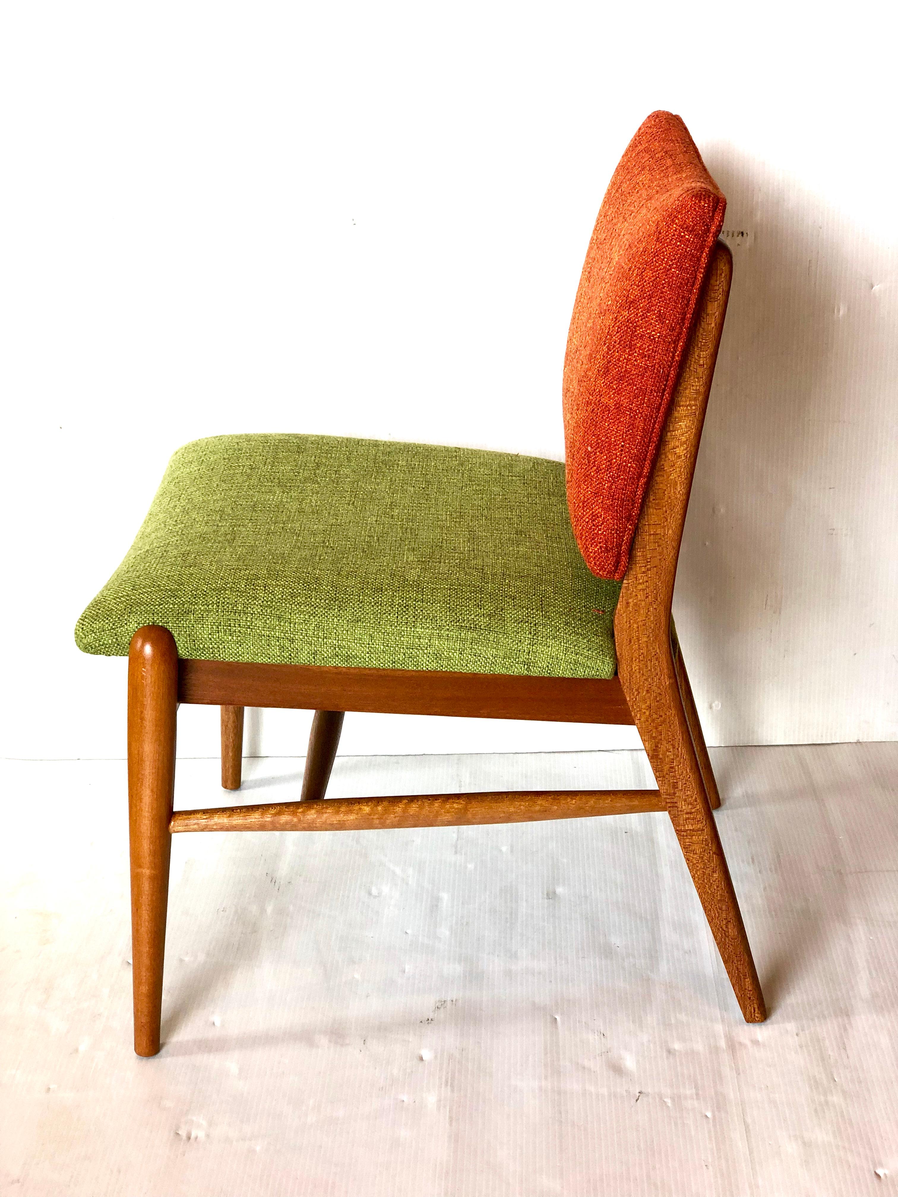 20th Century American Midcentury 4 Dining Chairs Designed by John Keal for Brown Saltman