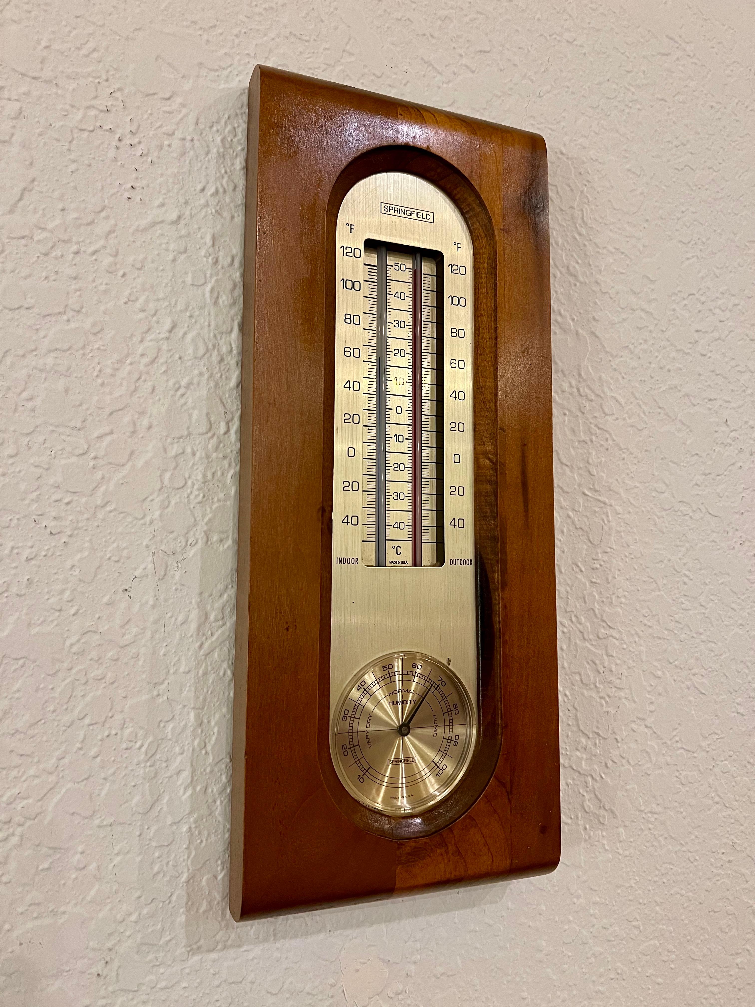 American Mid Century Atomic Age Walnut & Brass Wall Thermometer & Baromether For Sale 1