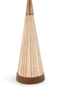 American Midcentury Beige Ceramic Table Lamp
