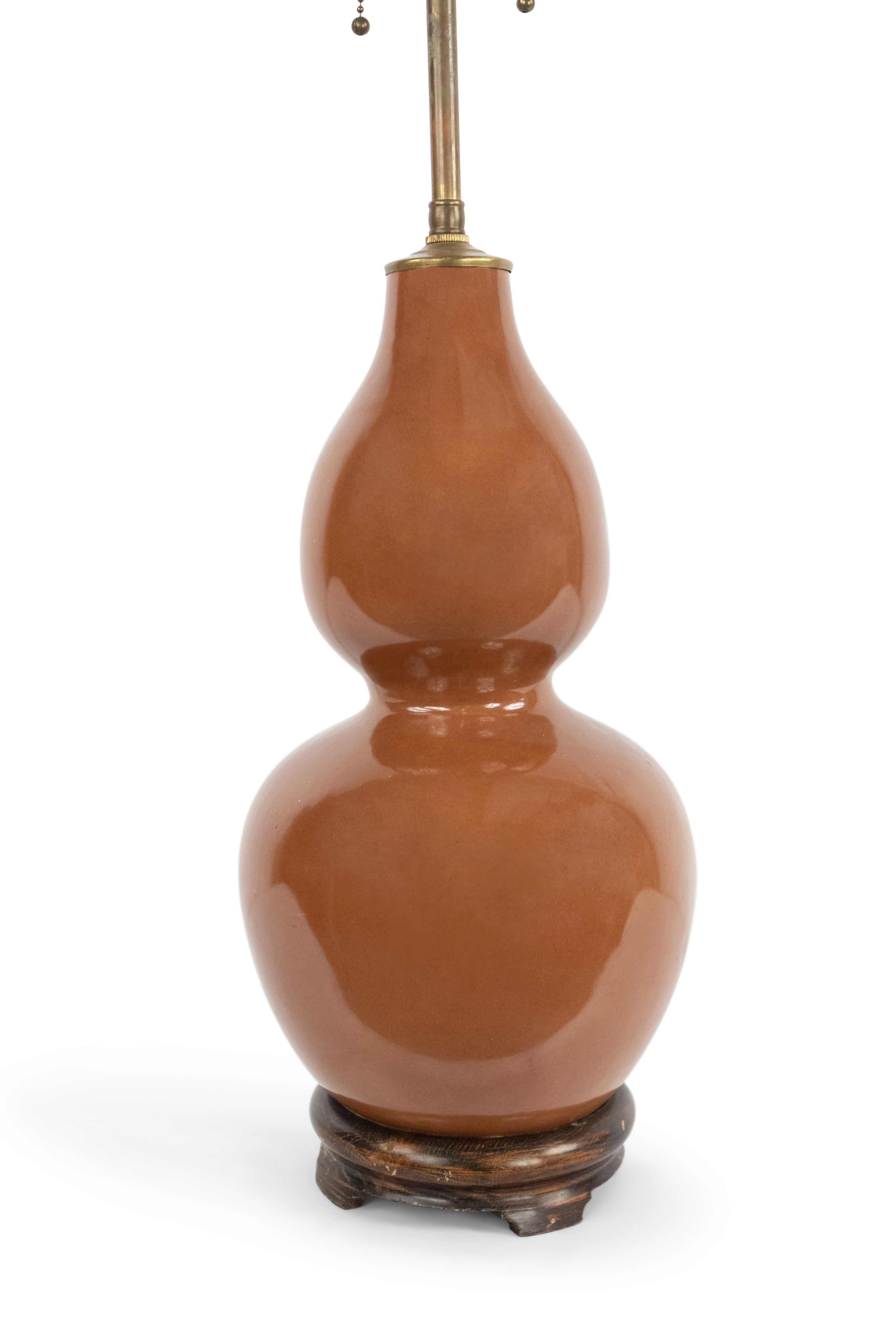 20th Century American Mid-Century Brown Porcelain Table Lamp For Sale