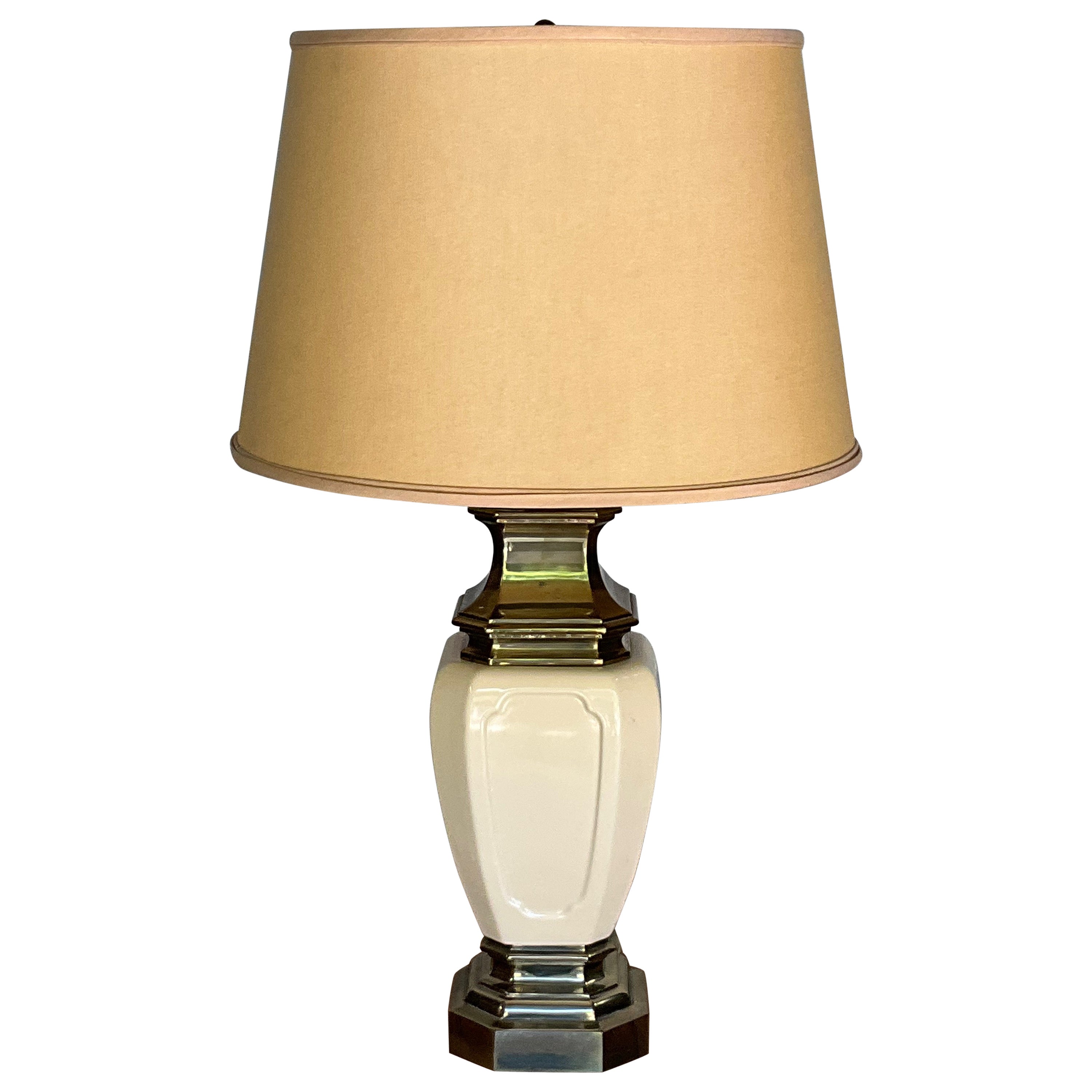 Amerikanische Tischlampe aus Keramik und Messing aus der Mitte des Jahrhunderts Stiffel