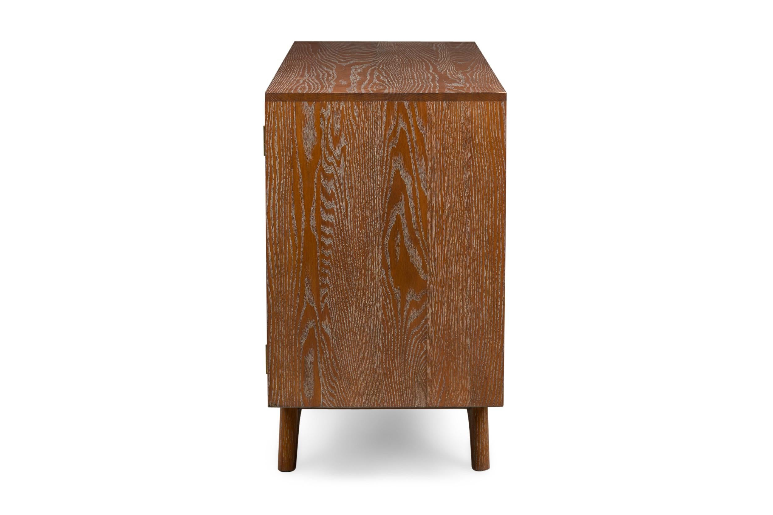 Credenza americana de cuatro cajones de roble cerúleo de mediados de siglo Moderno de mediados de siglo en venta
