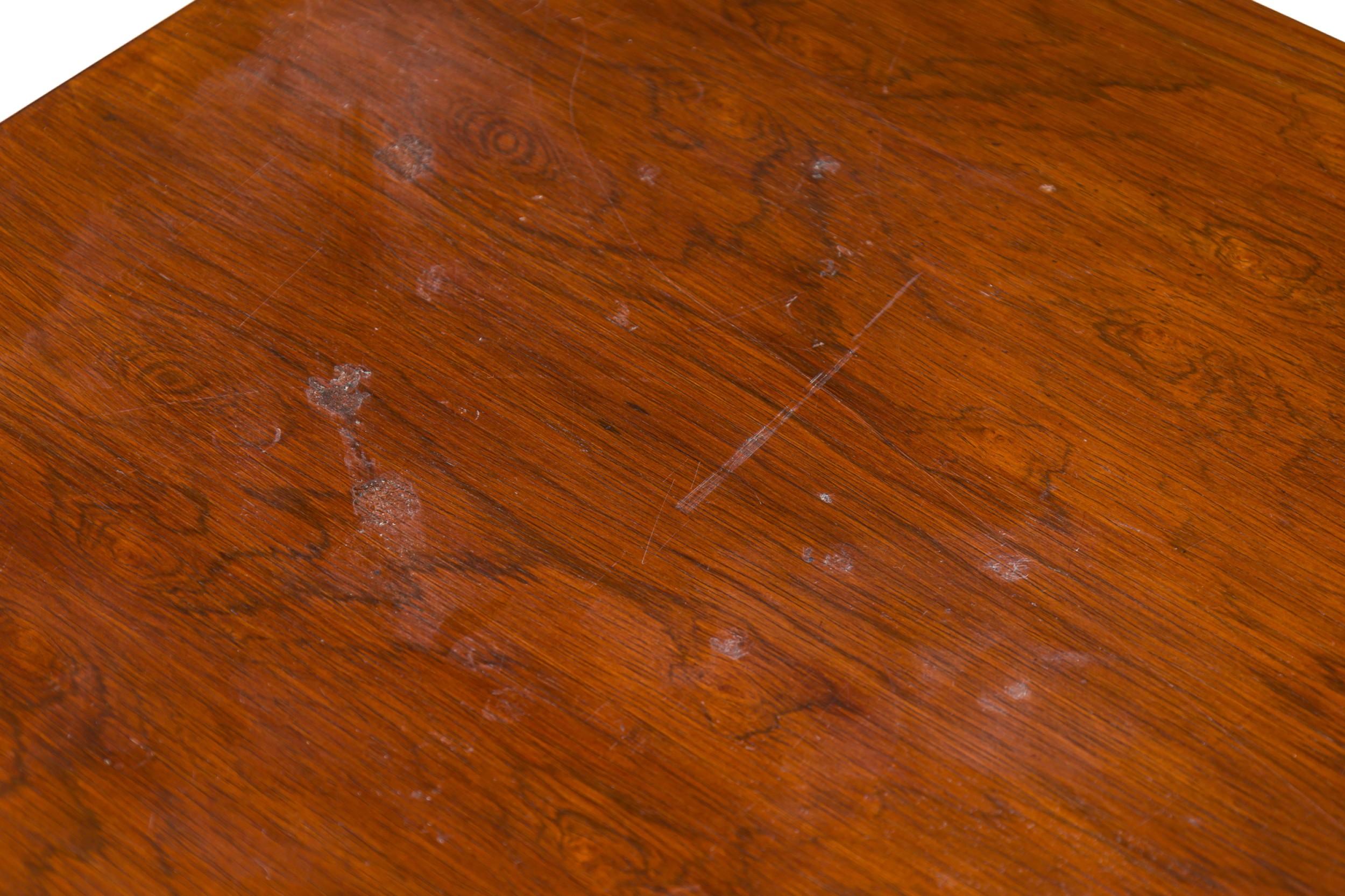 XX secolo Credenza americana di metà secolo in legno di ciliegio in vendita