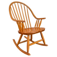 Amerikanischer Mid-Century Craftsman Continuous Bow Schaukelstuhl